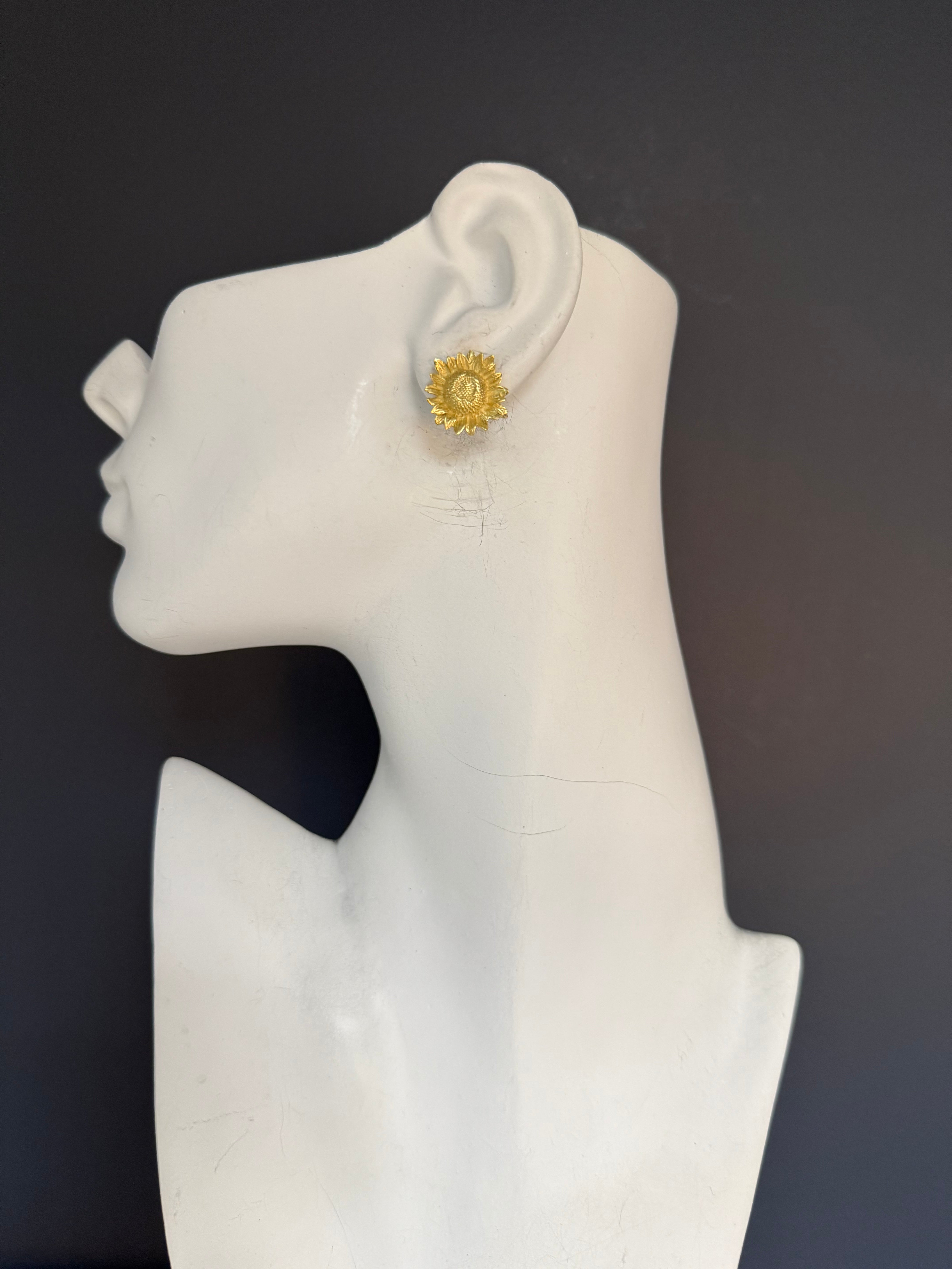 Retro Yellow Gold Sunflower Stud Statement Earrings Circa 1980