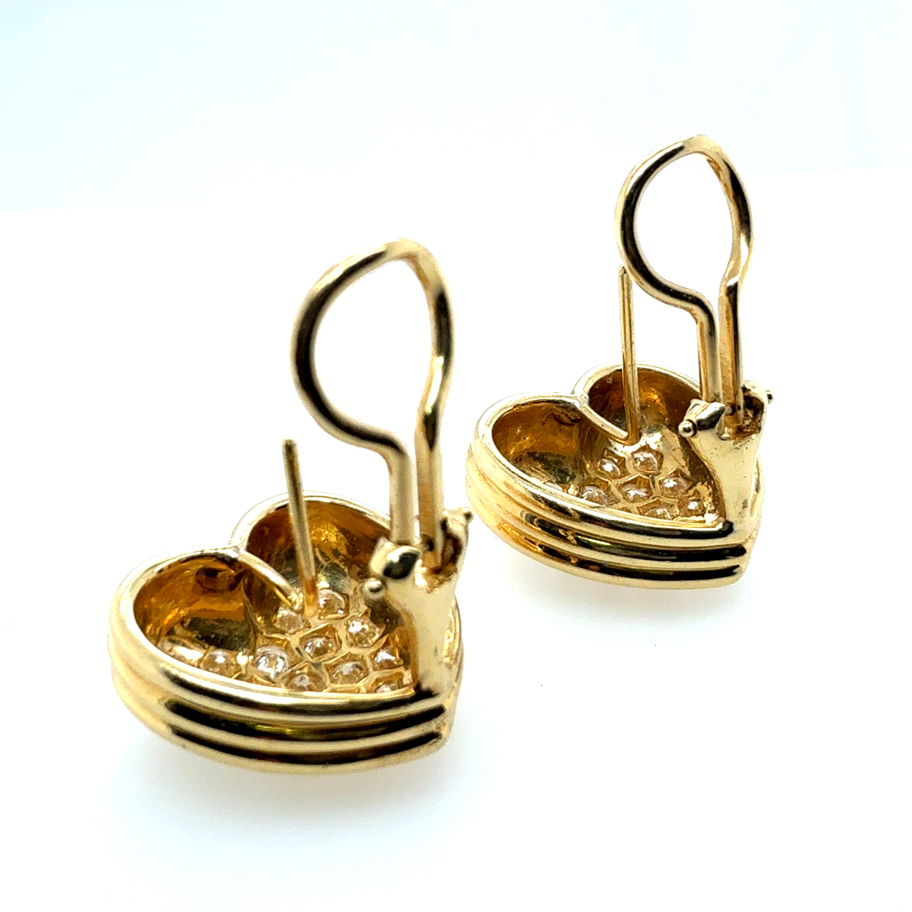 Retro Yellow Gold 2.1 Carat Natural Colorless Diamond Heart Shape Earrings