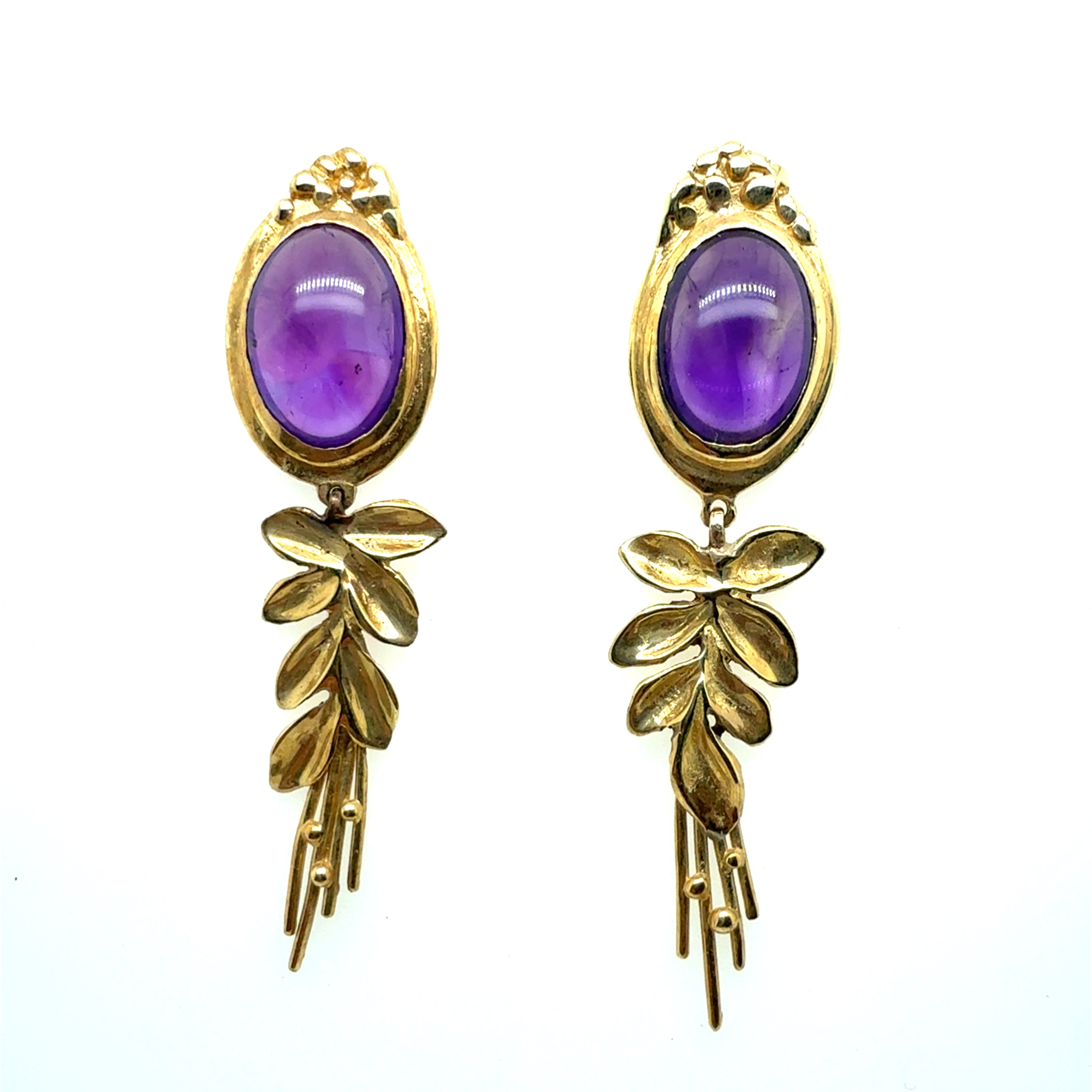 Retro Yellow Gold Oval Cabochon Purple Amethyst Drop Earrings Circa 1970