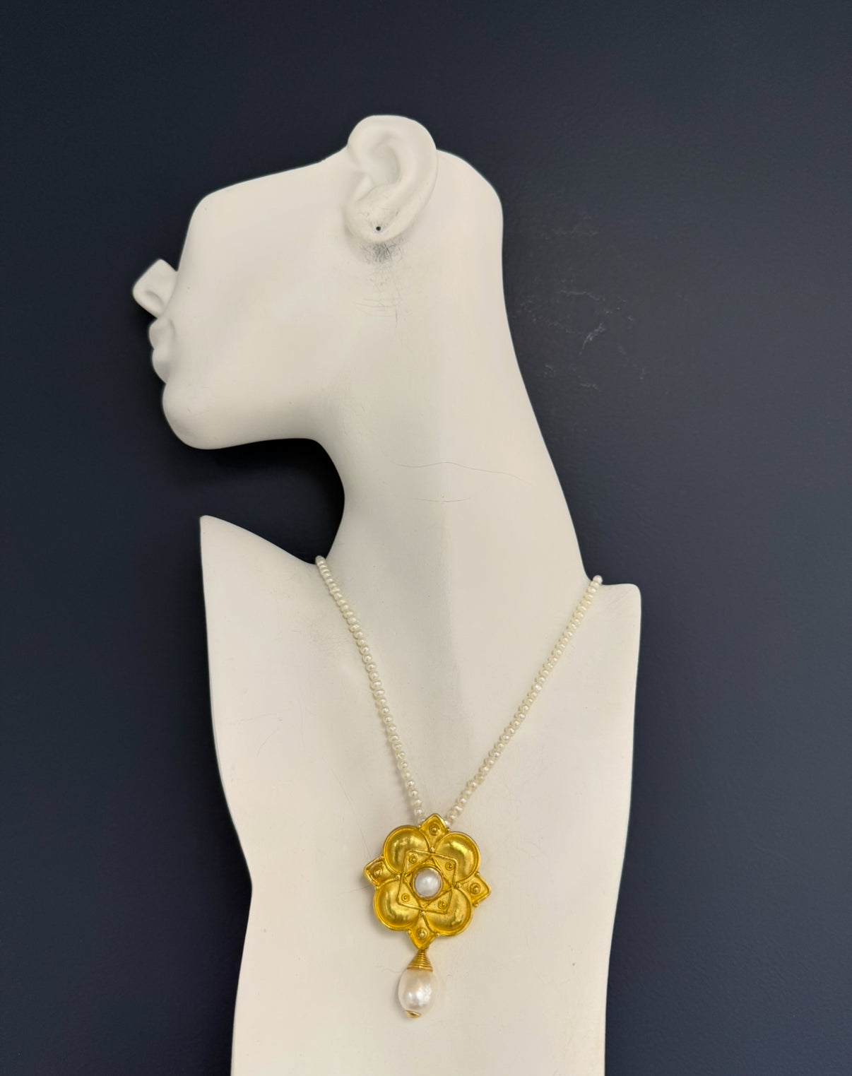 Retro 21K Gold Cultured Pearl Pendant Necklace Made in Italy Stamped 850