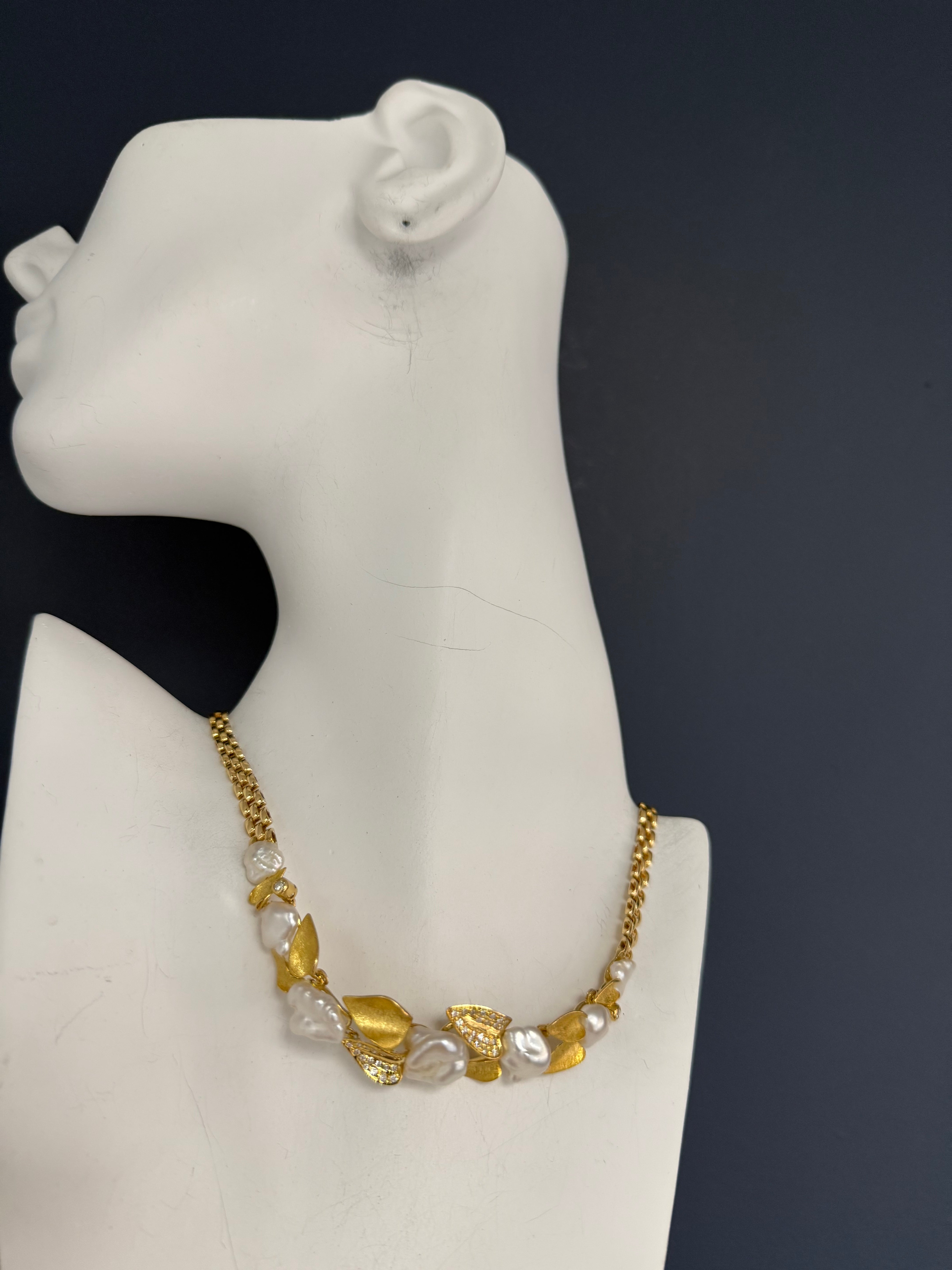 Retro Gold 0.75 Carat Diamond & Pearl Choker Statement Necklace Circa 1960