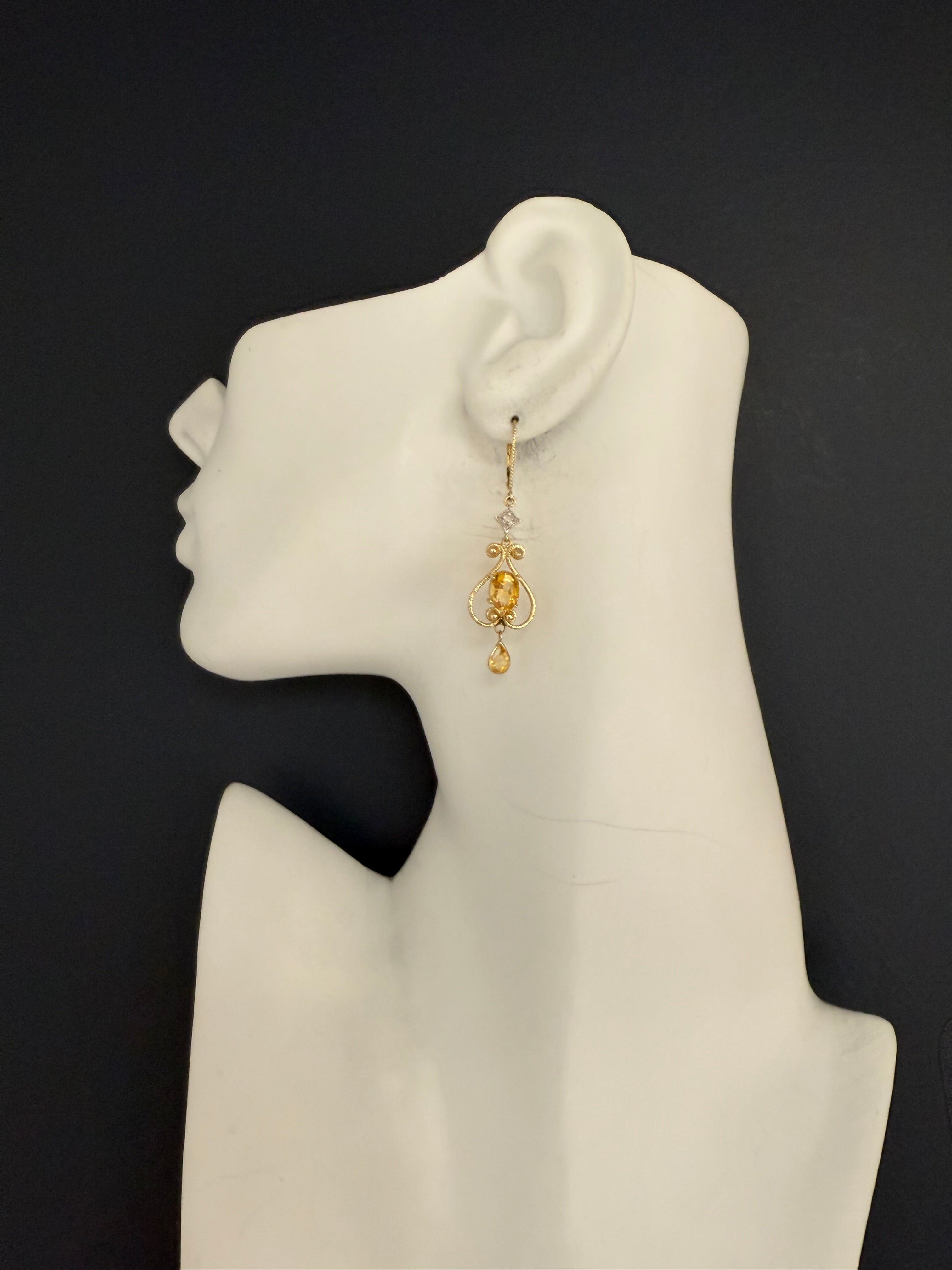 Modern Yellow Gold Natural Citrine Quartz and Diamond Drop Earrings