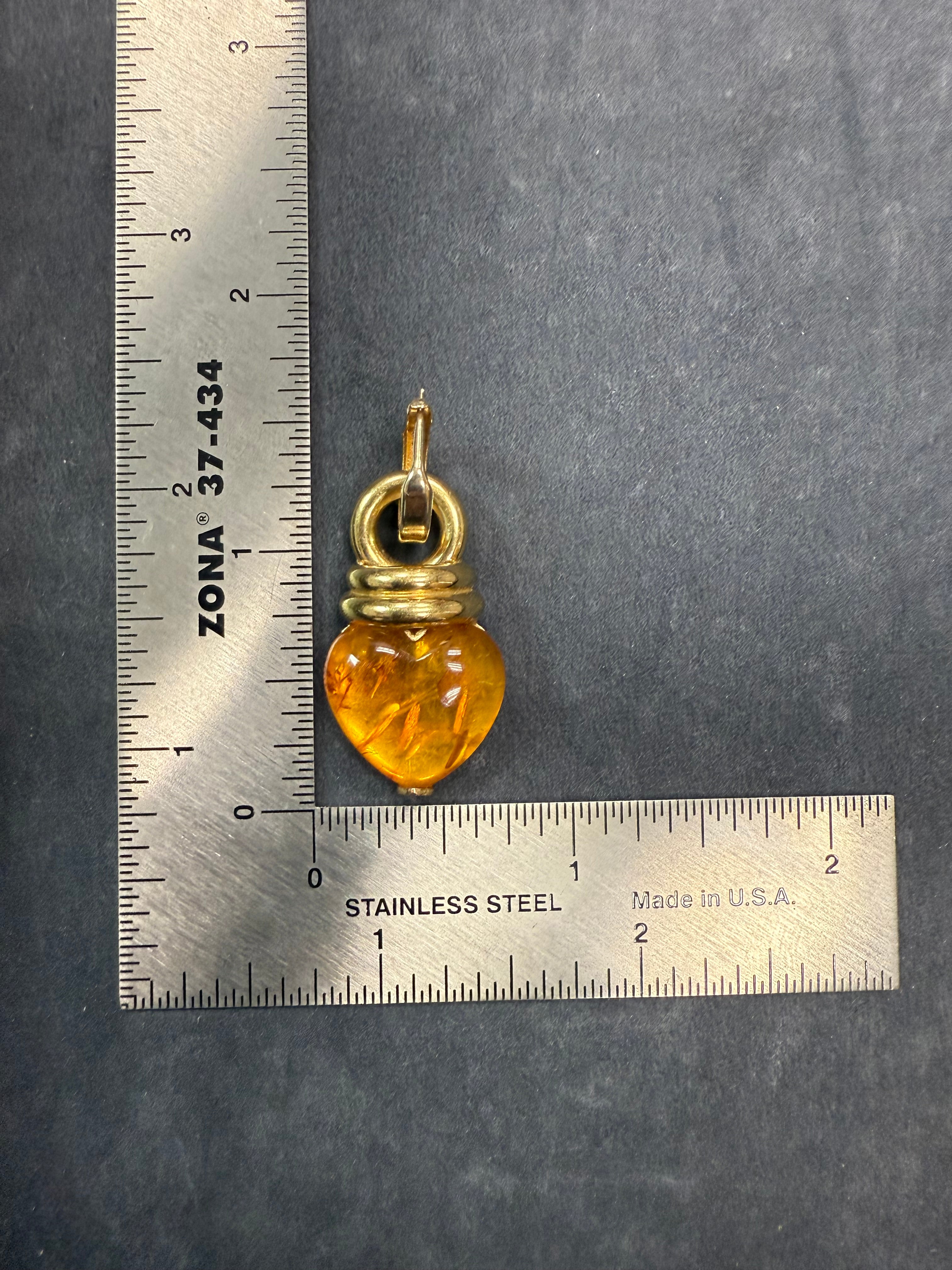 Retro 18K Yellow Gold Heart-Shaped Amber Drop Earrings by Le-Gi