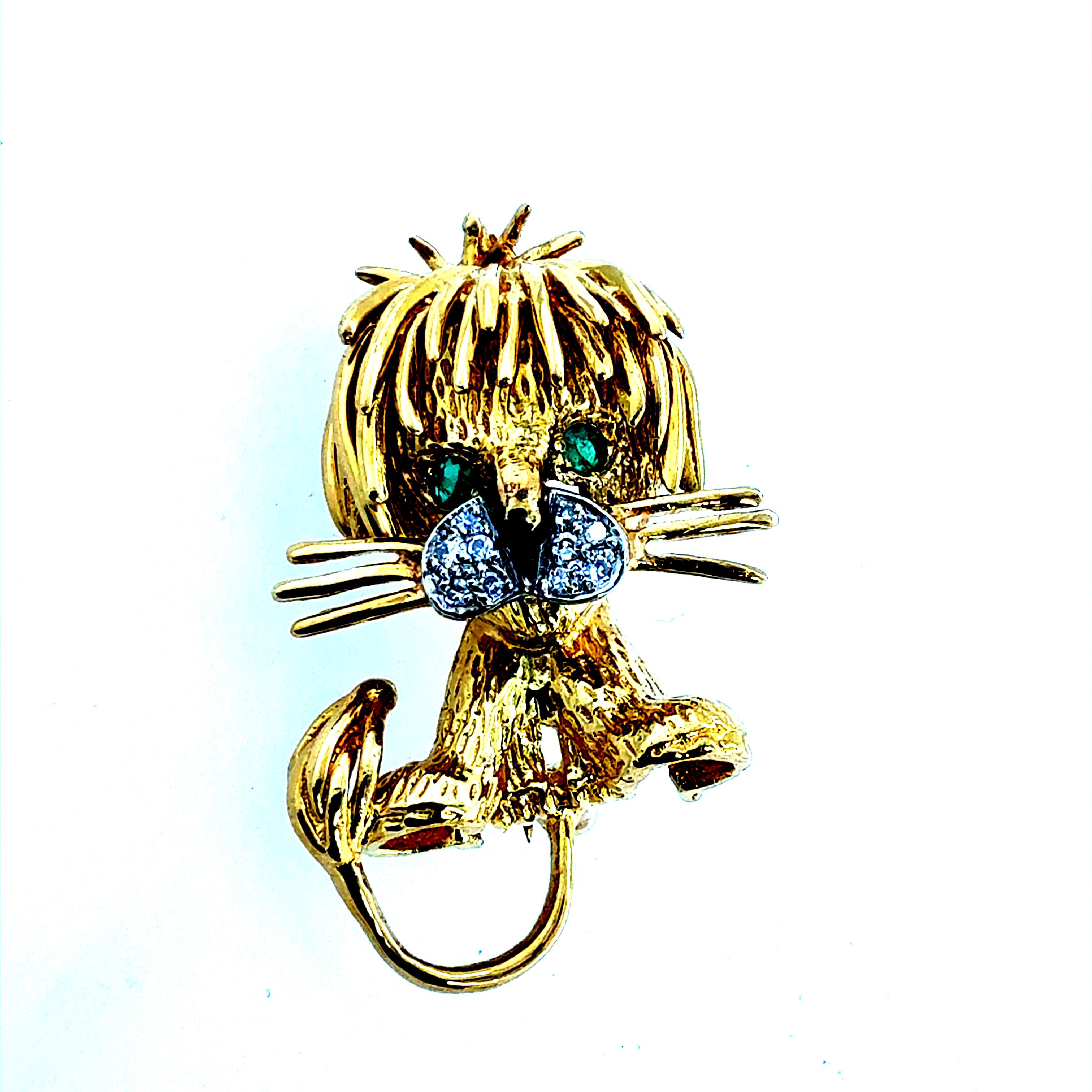 Retro Yellow Gold Diamond & Emerald Cat Pin Brooch Circa 1985