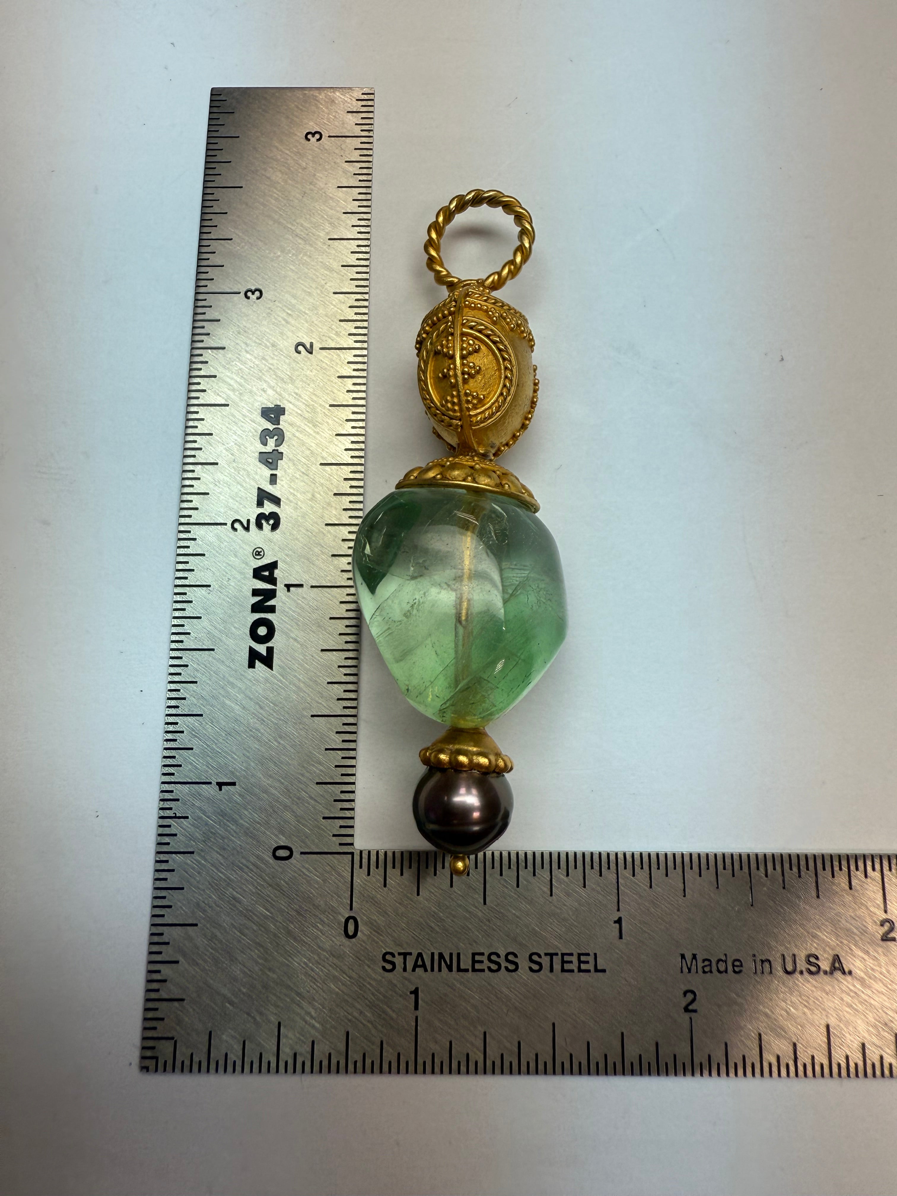 Retro Silver Statement Pendant Green Fluorite And Black Tahitian Pearl