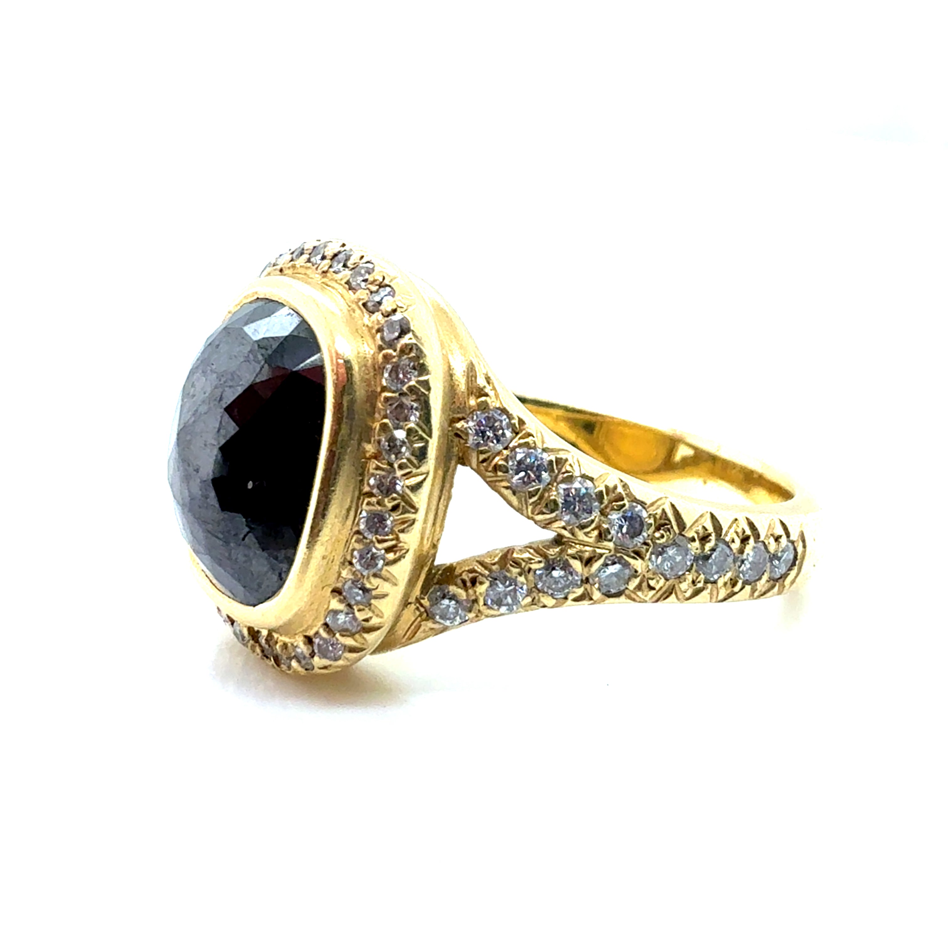 Modern Gold 2.50 Total Carat Natural Diamond & Rose Cut Statement Ring
