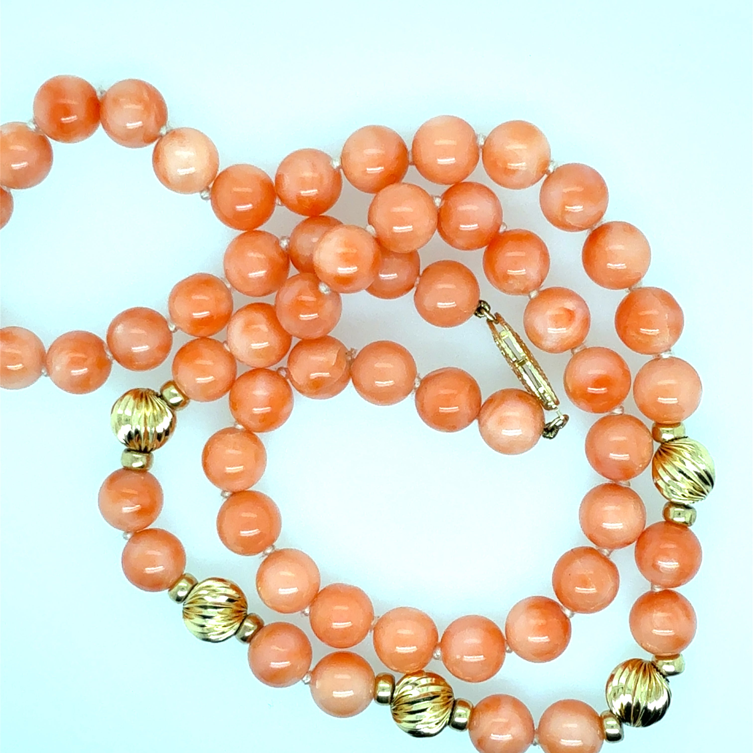 Retro Yellow Gold Natural Coral Bead Necklace Circa 1960