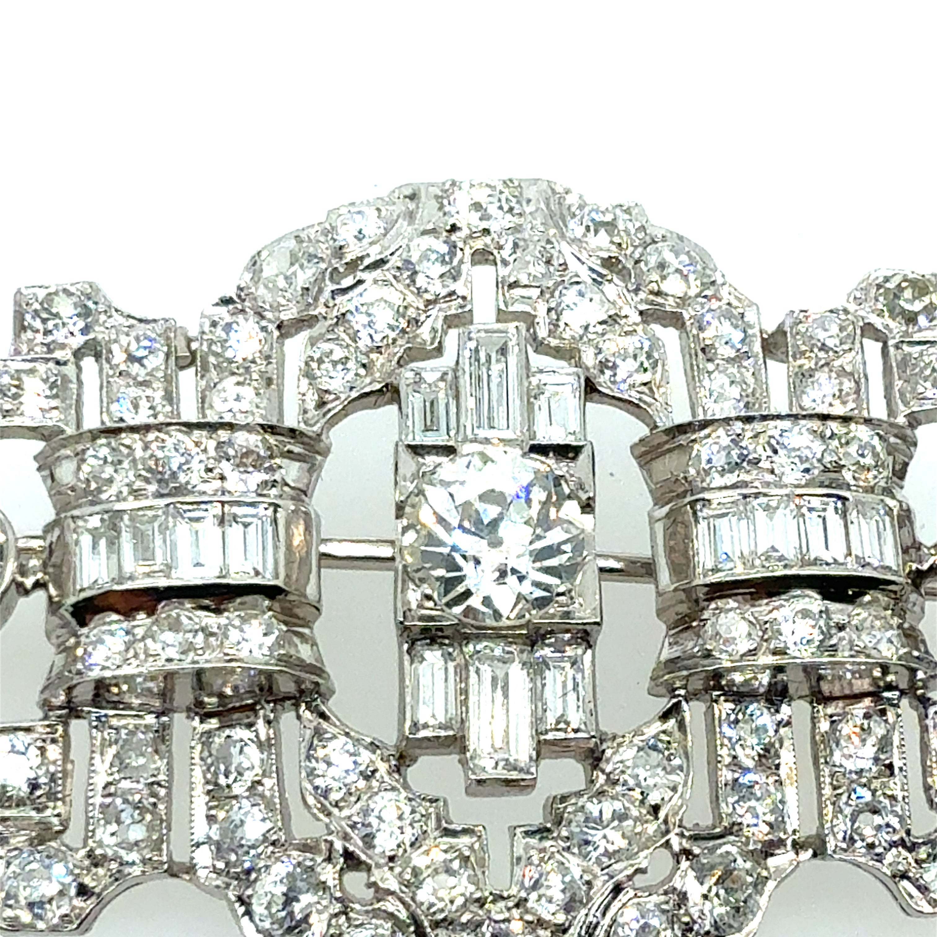 Rare Art Deco 7.5 Carat Natural Old Euro and Baguette Diamond Platinum Brooche