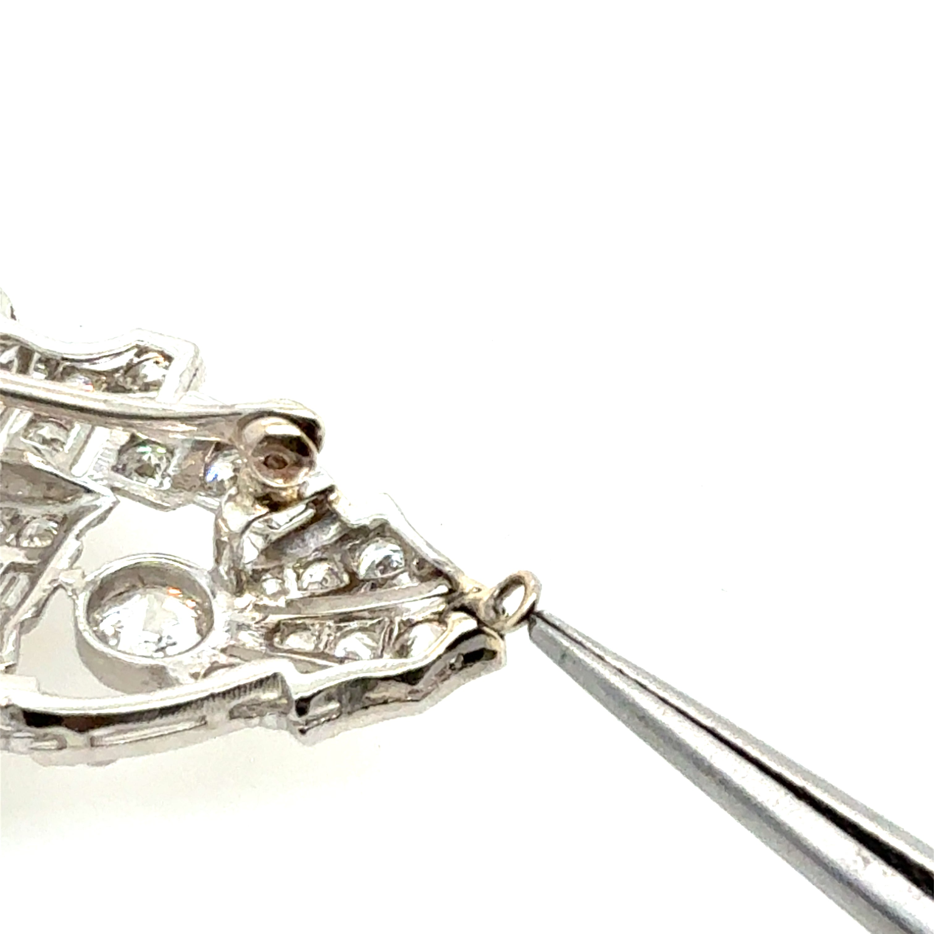 Rare Art Deco 7.5 Carat Natural Old Euro and Baguette Diamond Platinum Brooche
