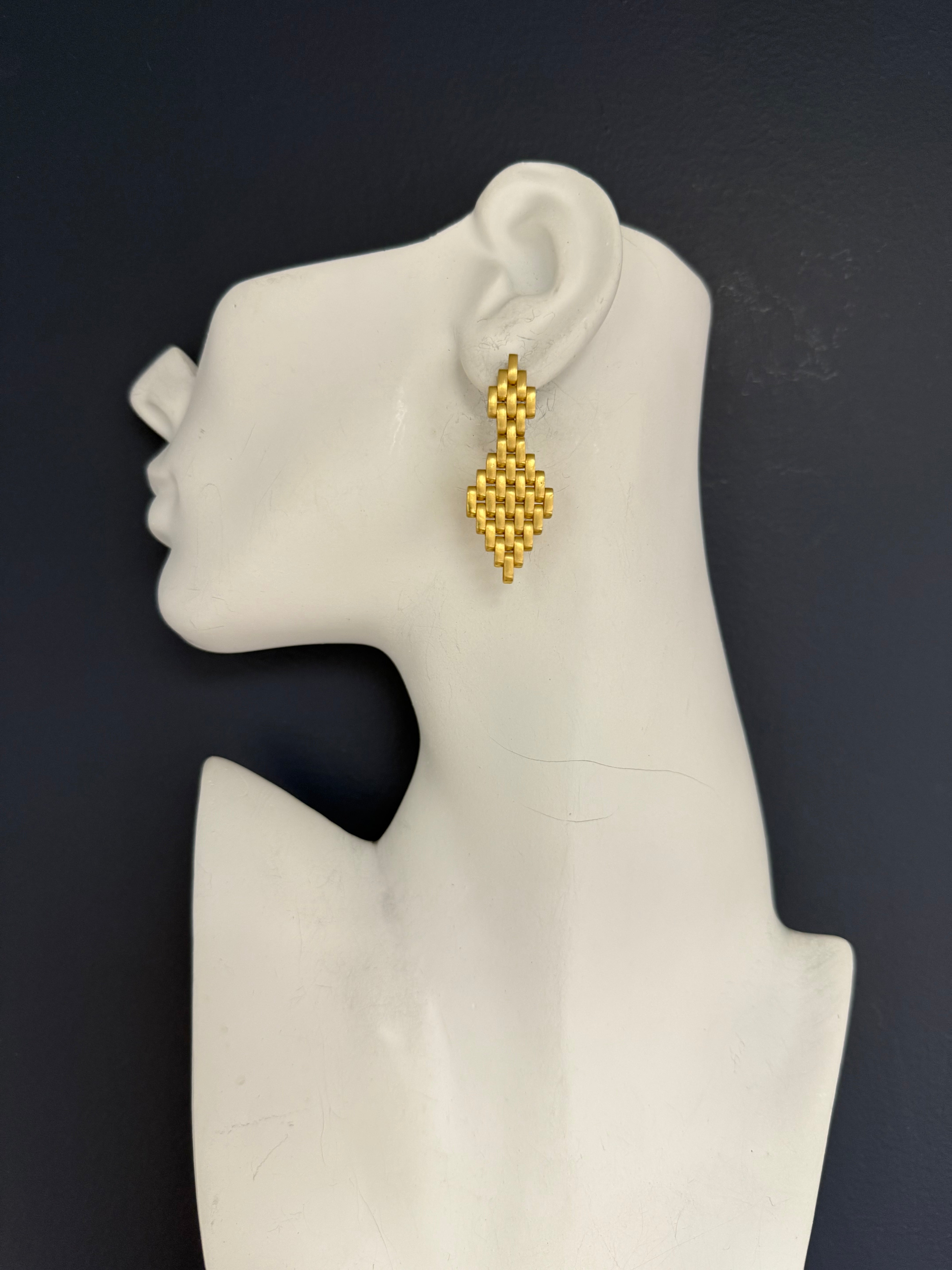 Modern 18K Yellow Gold 2-Inch Drop Statement Earrings Made in Italy