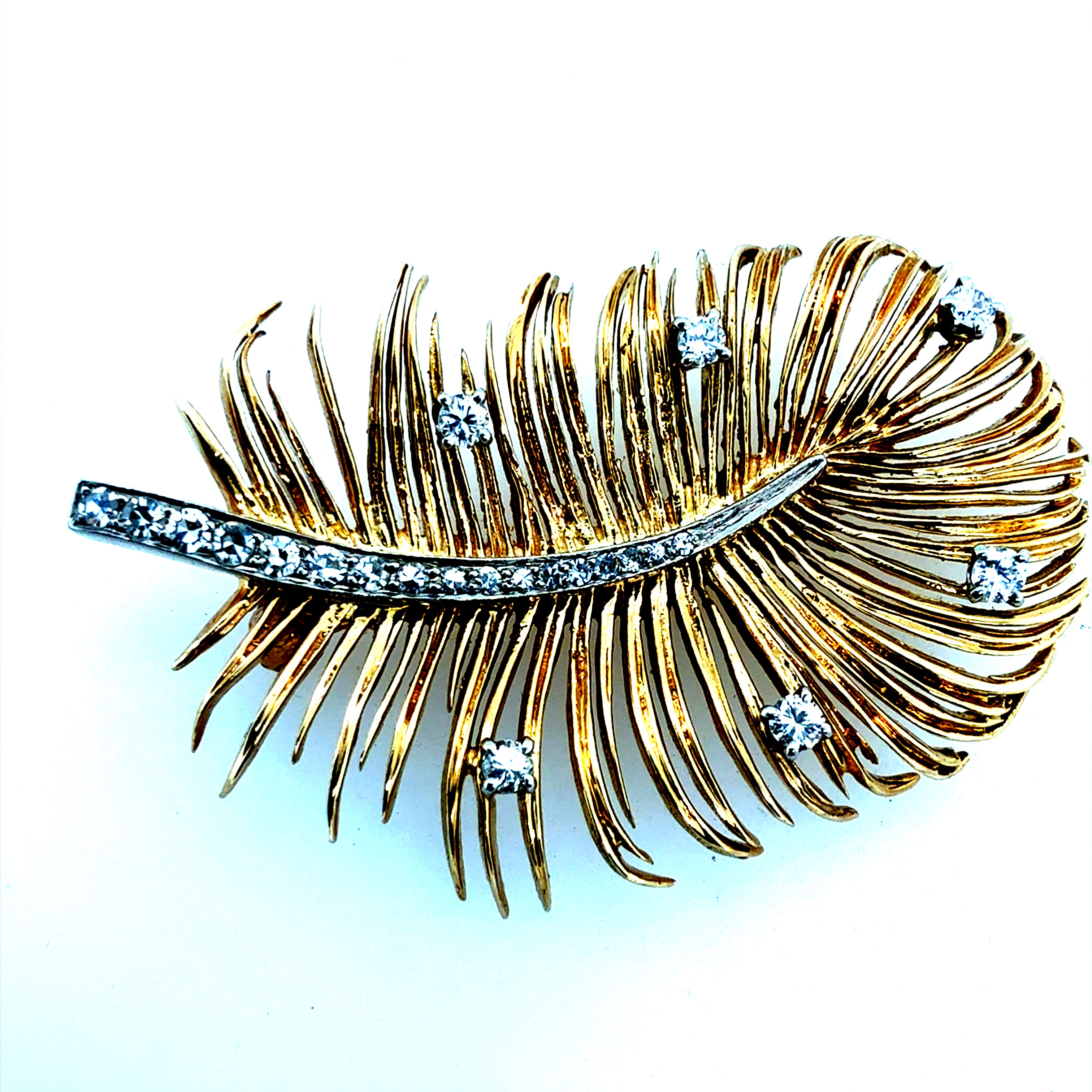 Retro Two Tone Gold 0.35 Carat Natural Diamond Leaf Pin Brooch Circa 1975