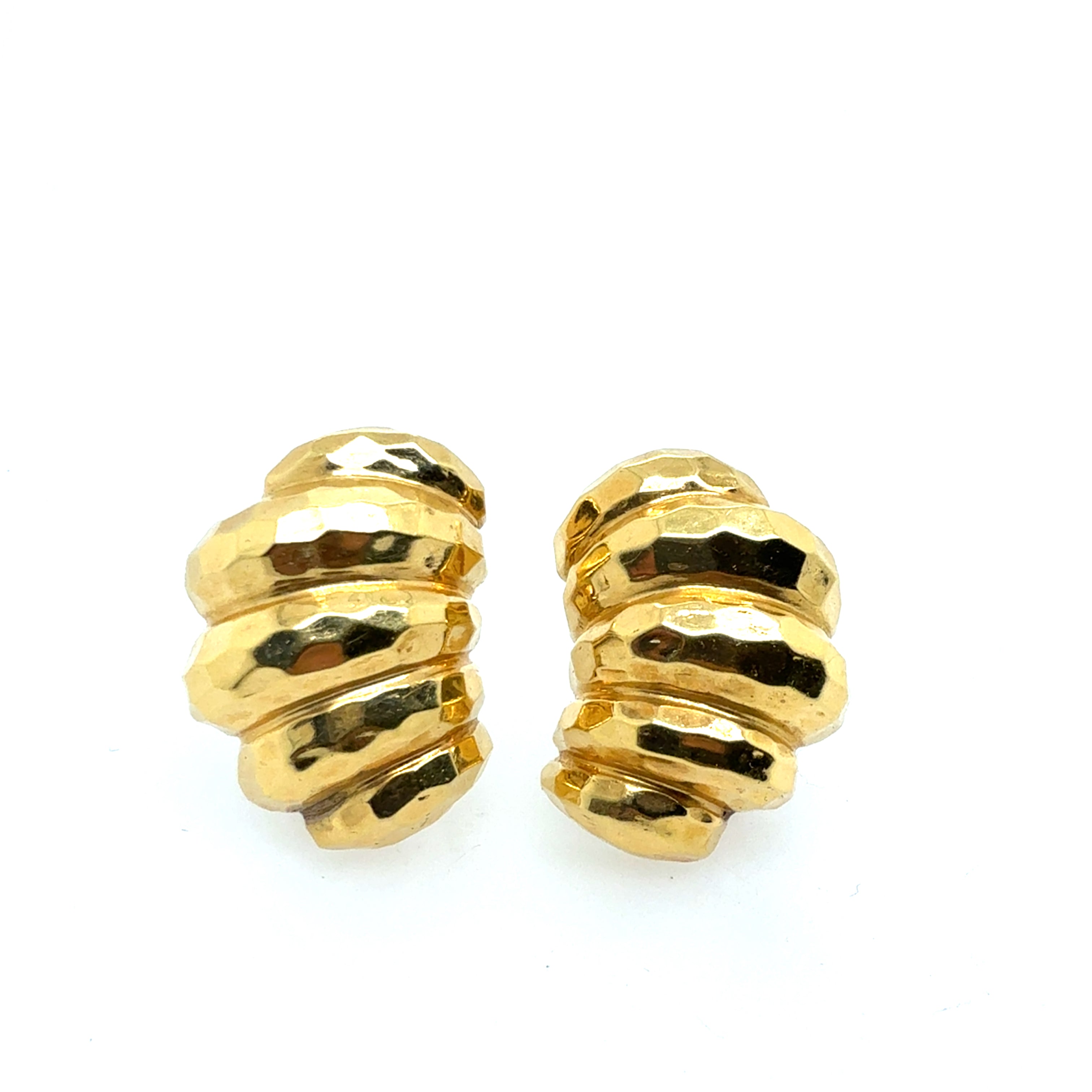 Retro 18K Yellow Gold Hammered Shrimp Style Lever Back Earrings 1990s