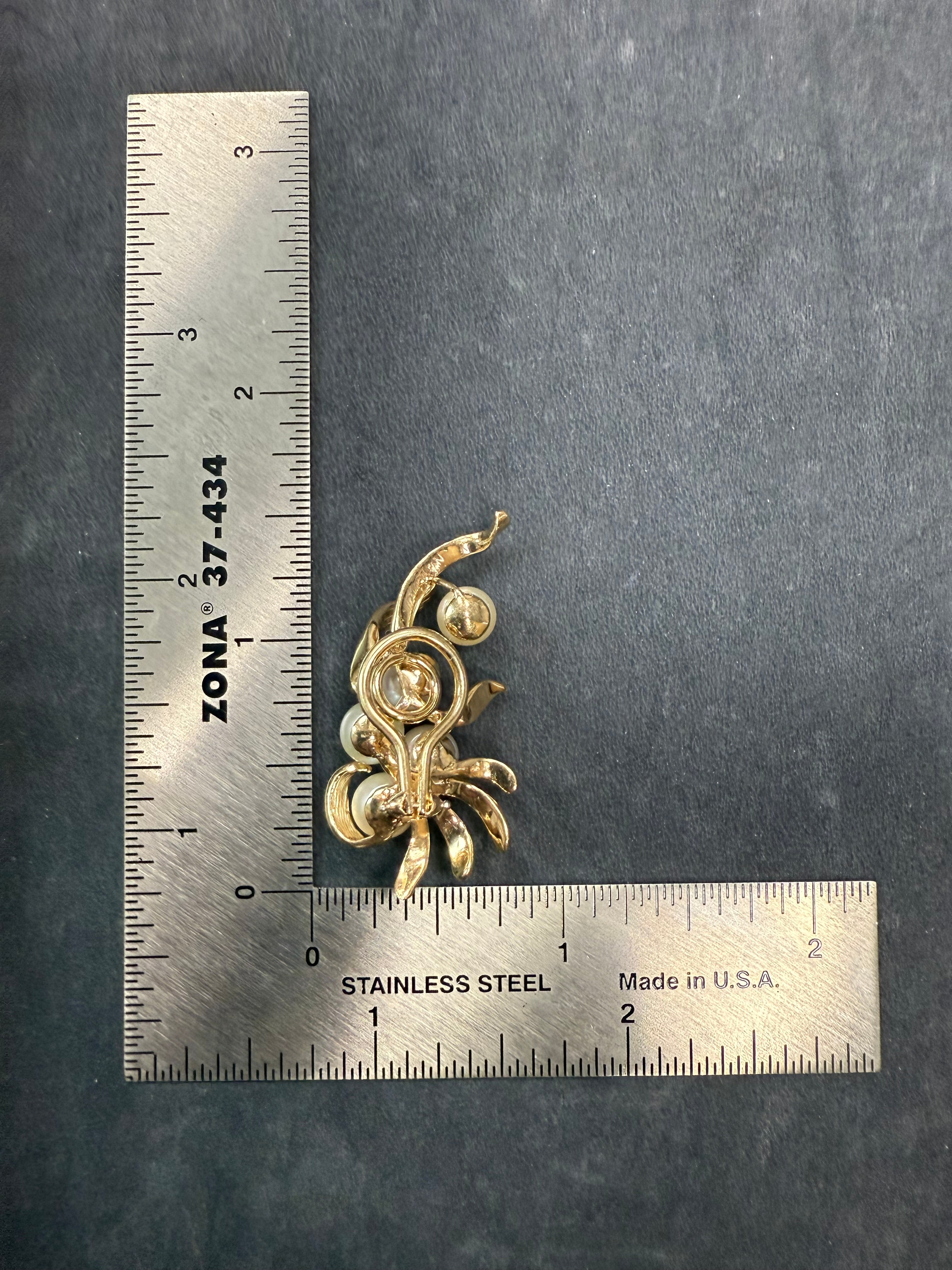 Retro Yellow Gold 7 mm Cultured Pearl Clip Earrings Circa 1970