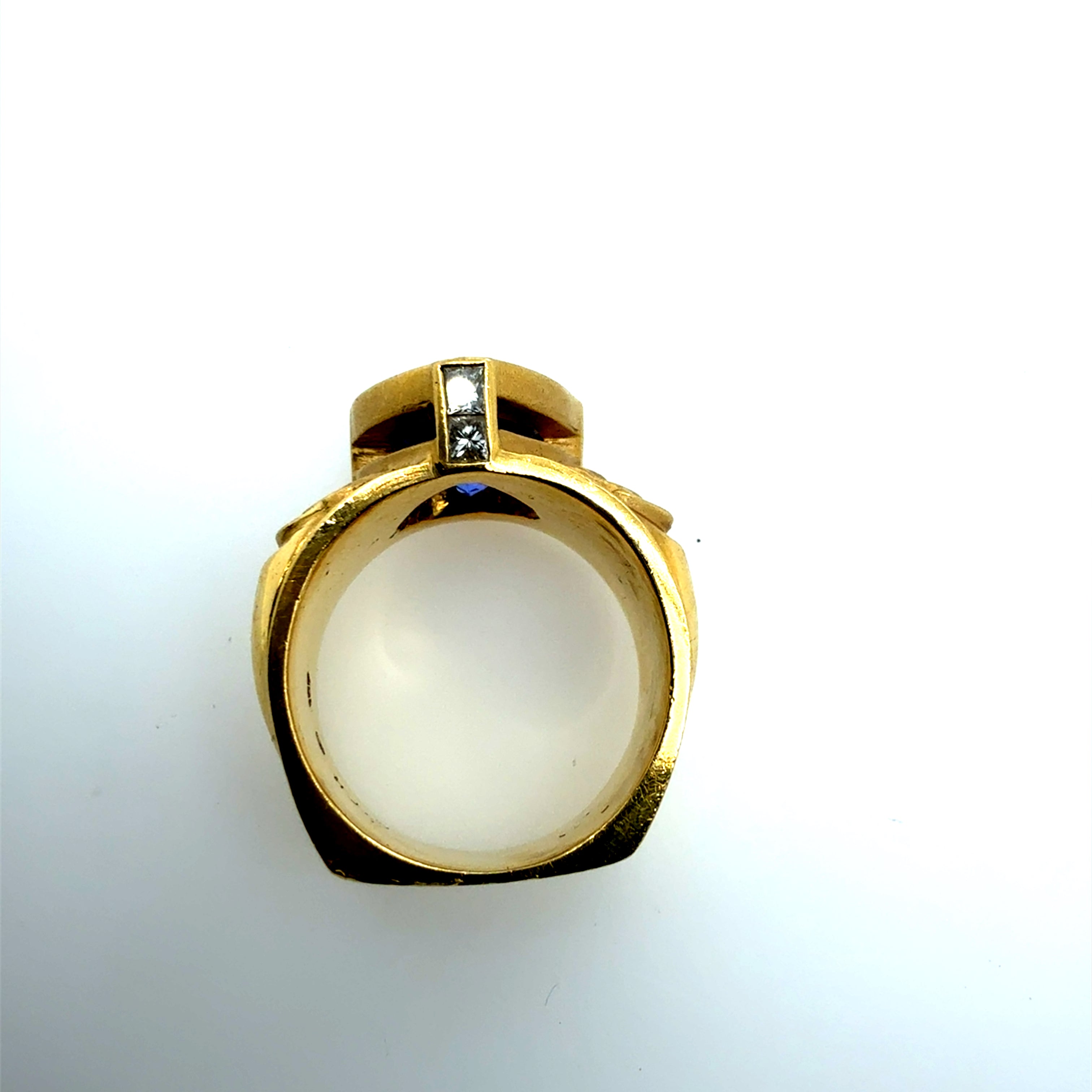 Retro Gold 2.5 Carat Natural Tanzanite & Diamond Statement Ring Circa 1980