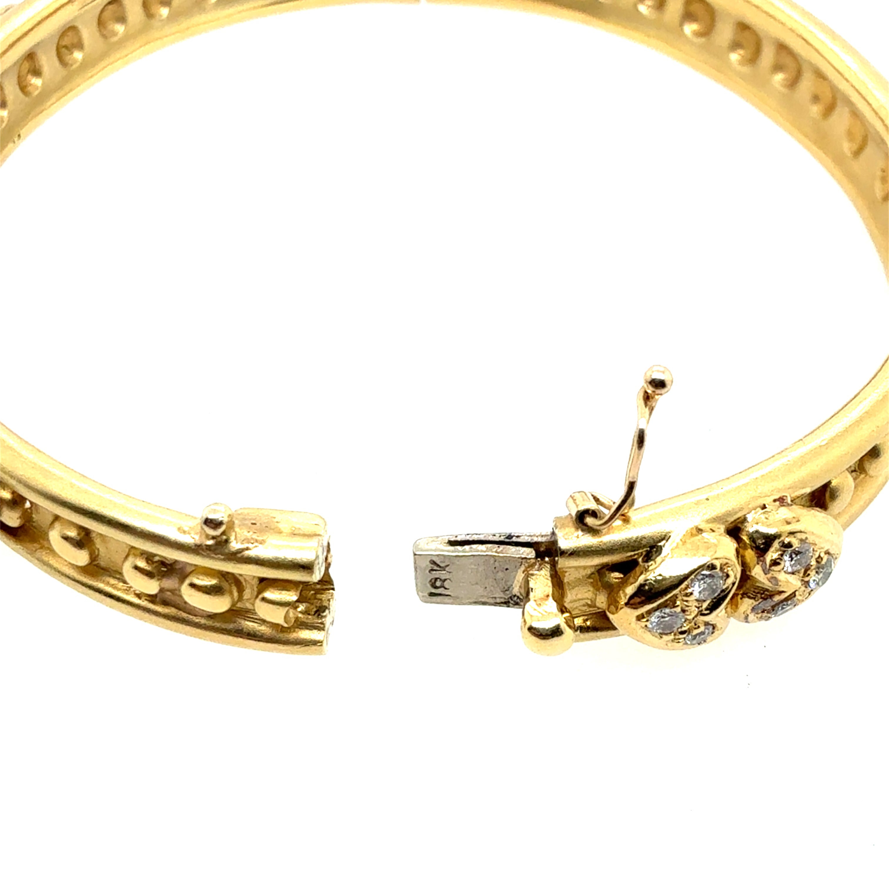 Retro Gold 0.60 CT Natural Diamond Heart Statement Bangle Bracelet