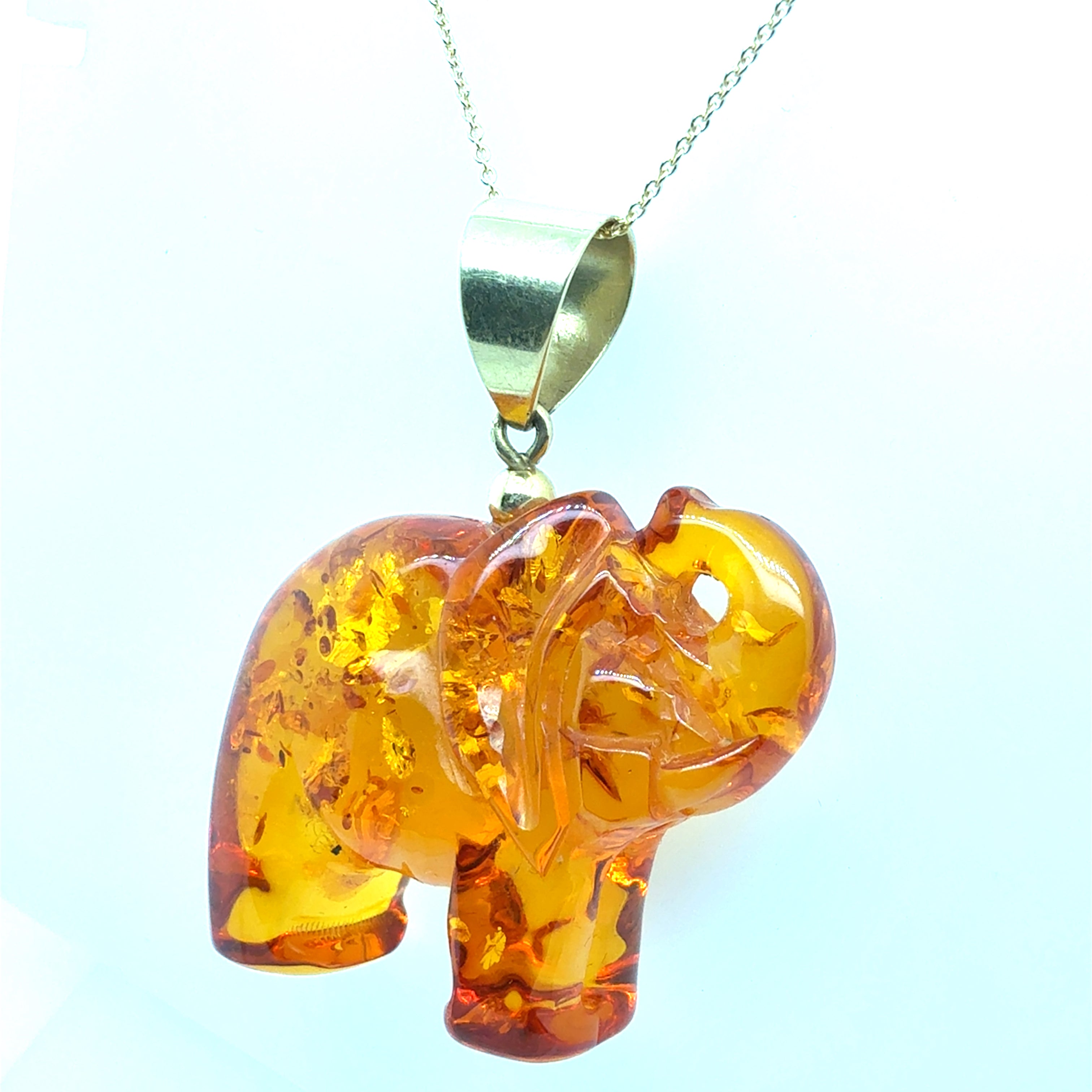 Retro Yellow Gold Elephant Amber Pendant Statement Circa 1980