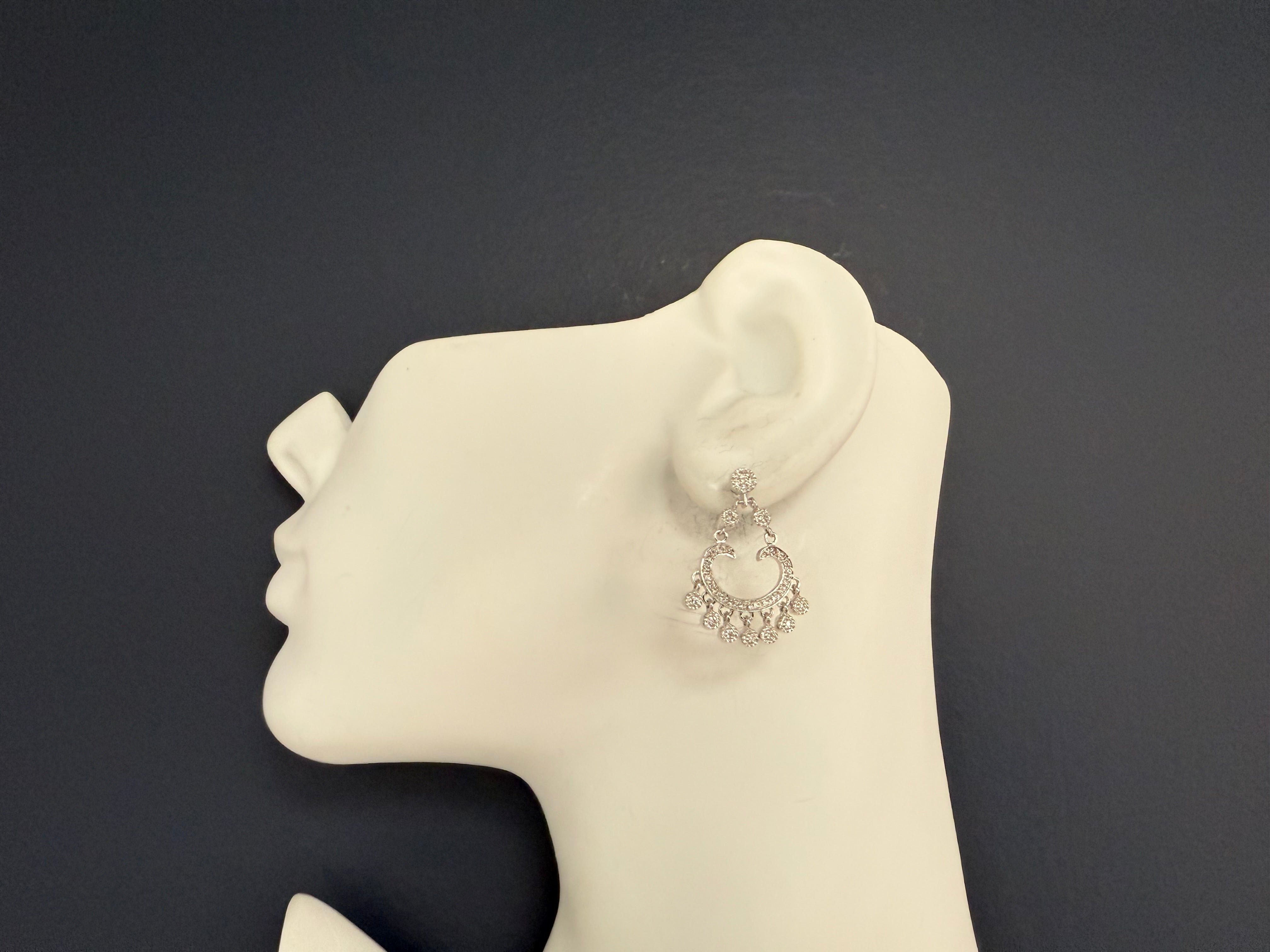 Modern Gold Natural Single Cut Colorless Diamond Drop Earrings 0.45 Carat