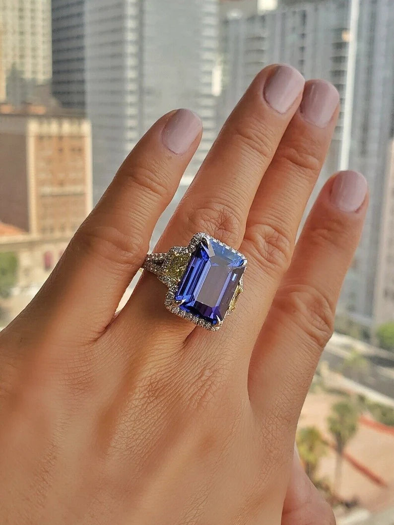 GIA Certified 15.88 Carat Natural Diamond & Tanzanite Platinum Cocktail Ring