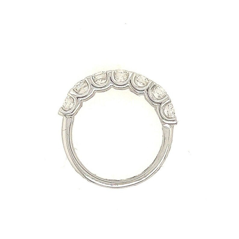 Modern 1.35 Carat Gold 7 Colorless Natural Round Brilliant Diamond Cocktail Band
