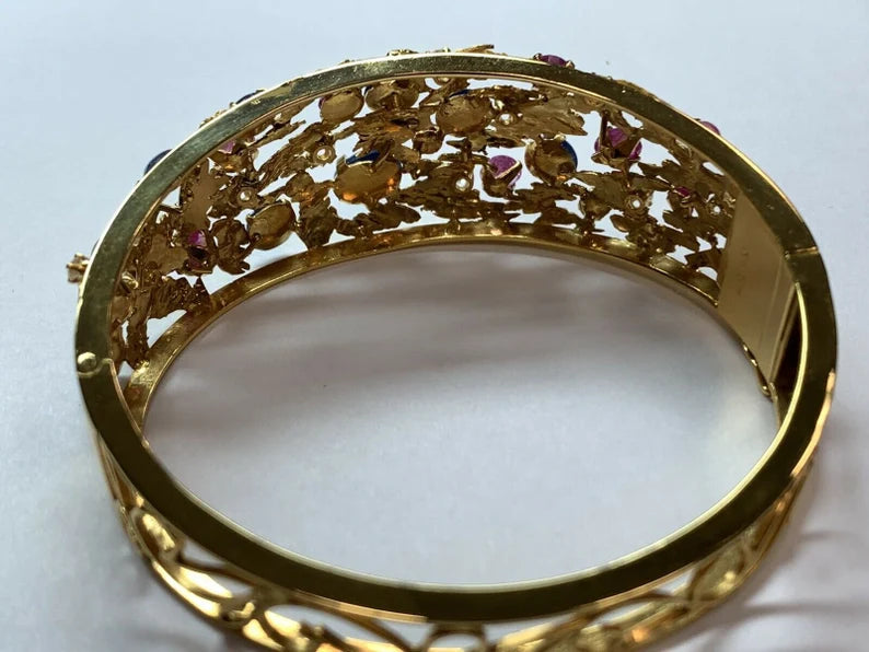 Gold Retro Bangle 6.5 Carat Natural Diamond,Ruby,Sapphire Cab Gem Bracelet 1970