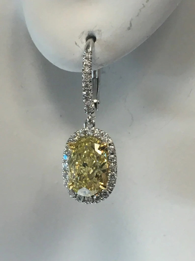 Modern 3.09 Carat Platinum GIA Certified Natural Intense Yellow Diamond Earrings