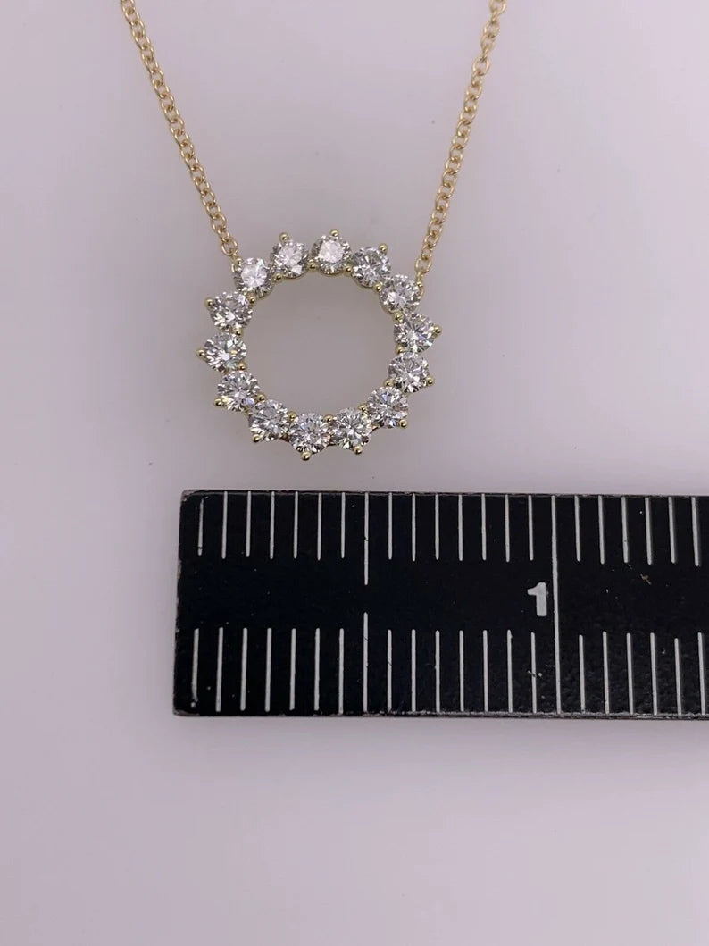 Modern Yellow Gold 1.28 Carat Natural Round Brilliant Diamond Hand Craft Pendant