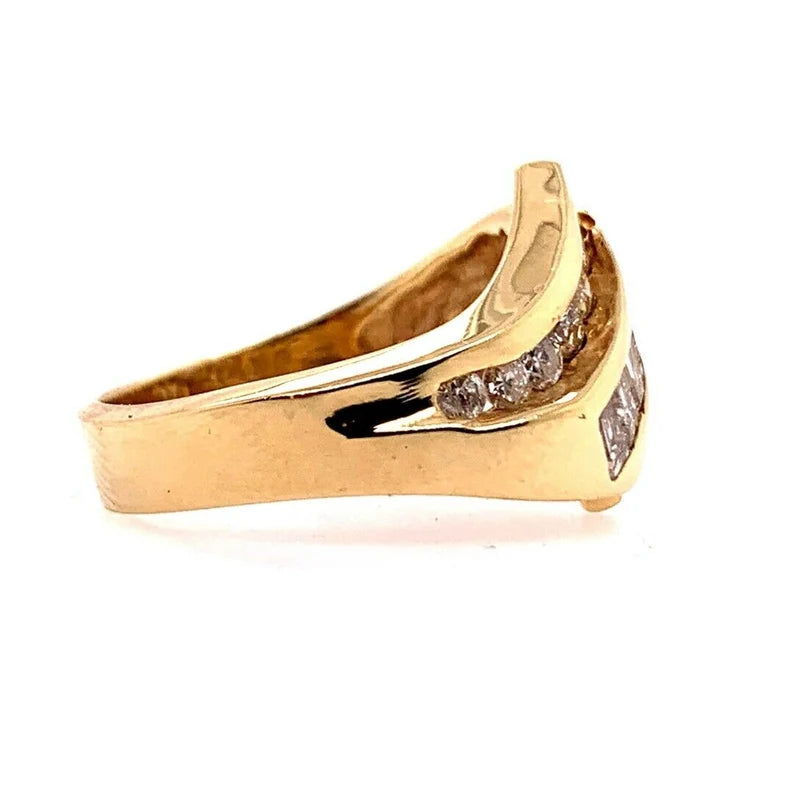 Retro Gold Cocktail 1.25 Carat Natural Diamond Ring Round & Baguette Circa 1960