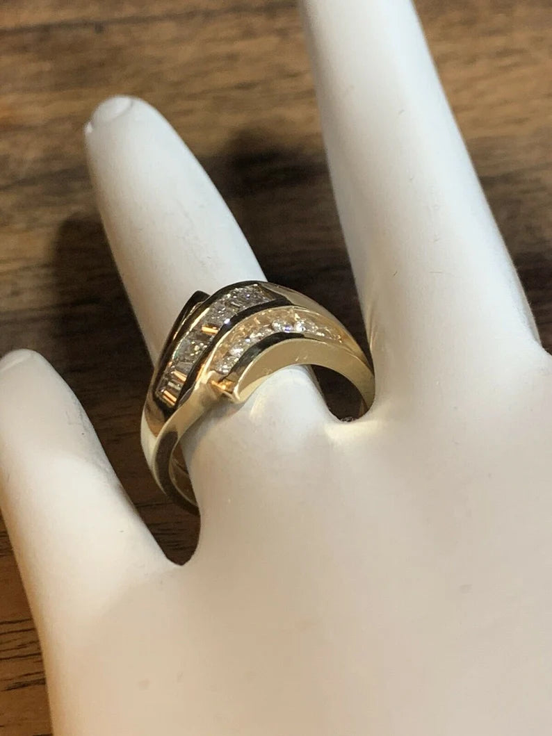 Retro Gold Cocktail 1.25 Carat Natural Diamond Ring Round & Baguette Circa 1960