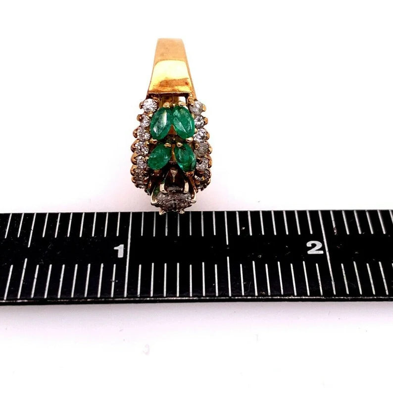 Retro Gold Cocktail Ring Natural 1.8 Carat Emerald Gem Stone & Diamond Circa1960