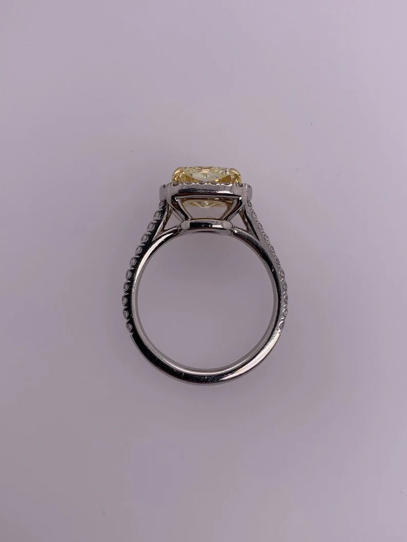 GIA Certified 2.64 Carat Natural Fancy Yellow VVS1 Diamond Plat Engagement Ring