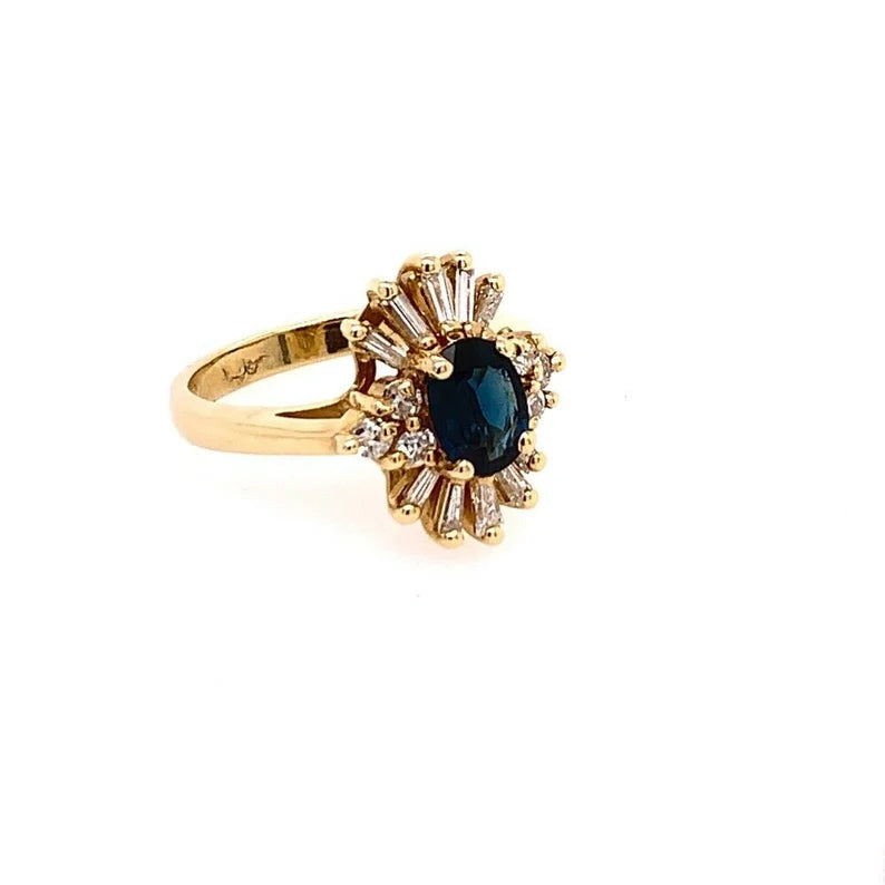 1.53 Carat Retro Gold Ring Natural Oval Deep Blue Sapphire & Diamond Circa 1980