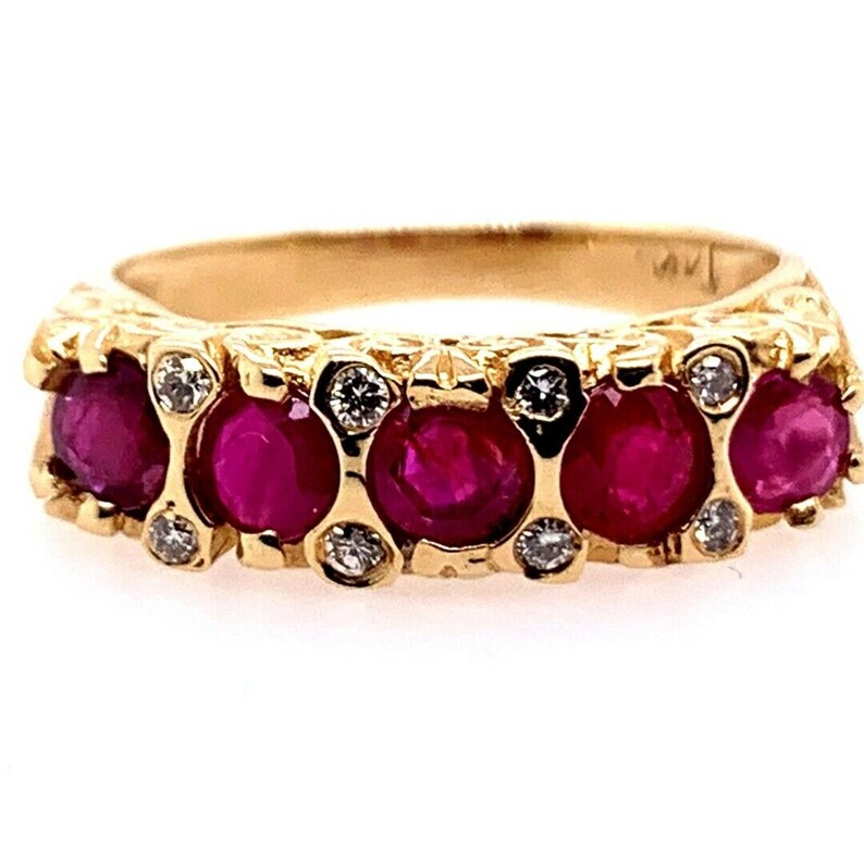 Retro Gold Cocktail Ring 1.10 Carat Round Natural Ruby & Diamond Gem Circa 1960