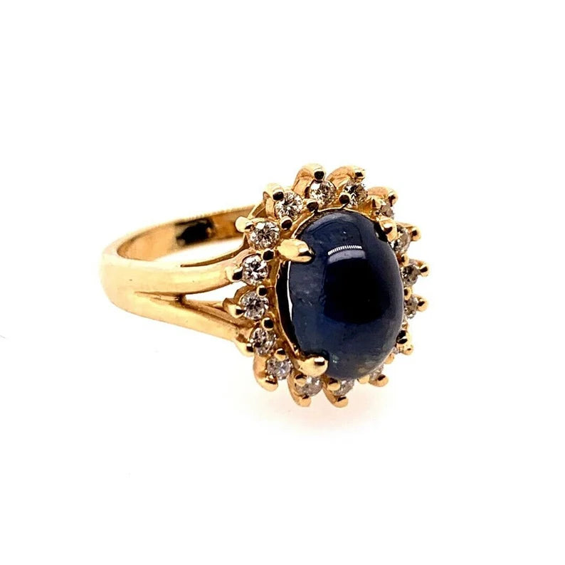 Retro Gold Cocktail Ring 4.50 Carat Natural Blue Sapphire & Diamond Circa 1960