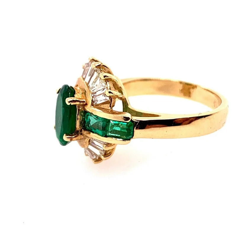 Retro Gold Cocktail Ring 3.1 Carat Natural Emerald Gemstone & Diamond Circa 1950