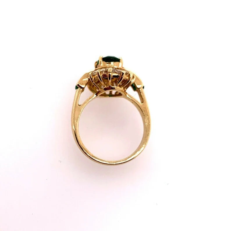 Retro Gold Cocktail Ring 3.1 Carat Natural Emerald Gemstone & Diamond Circa 1950