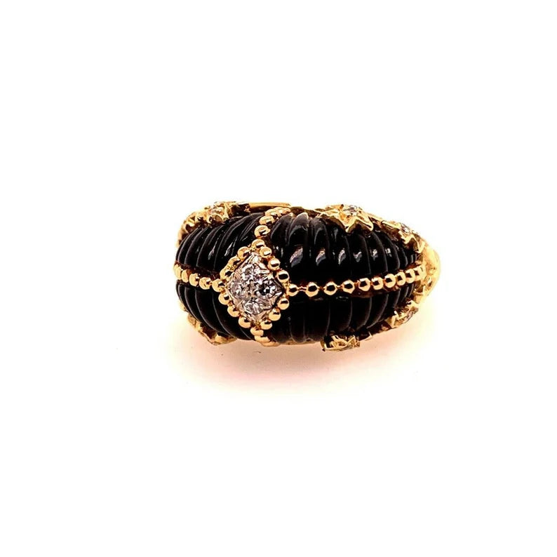 Retro Gold Cocktail Ring Natural 0.35 Carat Diamond & Carved Onyx Circa 1950