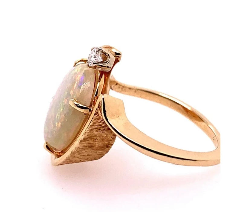 Retro Gold Cocktail Ring 3 Carat Natural Opal Gemstone & Diamond Ring circa 1970