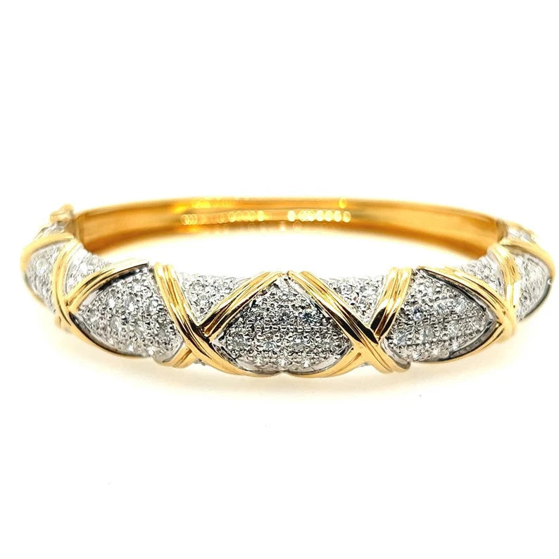 Retro Gold 2.50 Carat Natural Colorless Round Diamond Bangle Bracelet Circa 1960