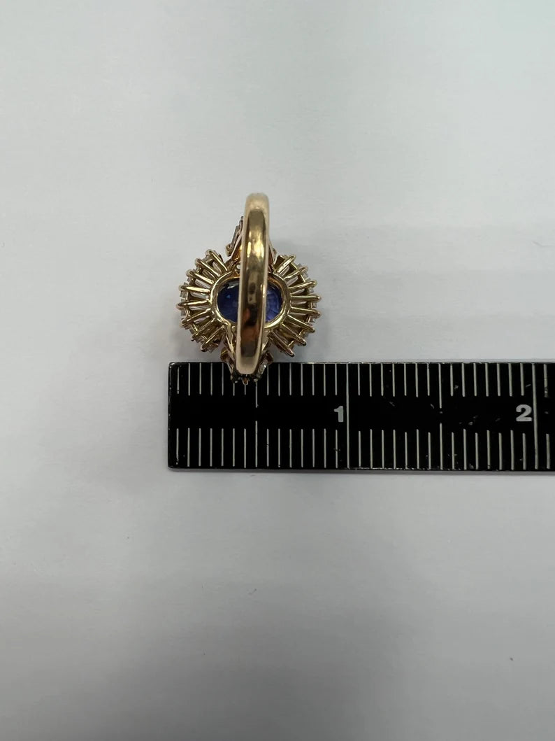 Retro Gold 6.77 Carat Certified Natural Blue Sapphire Diamond Cocktail Ring 1960