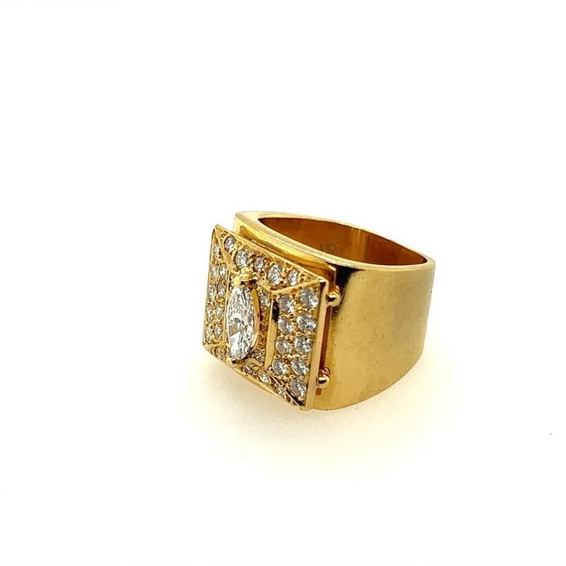 Retro Gold Mens 1.67 Carat Natural Marquise and Round Diamond Cocktail Ring 1970