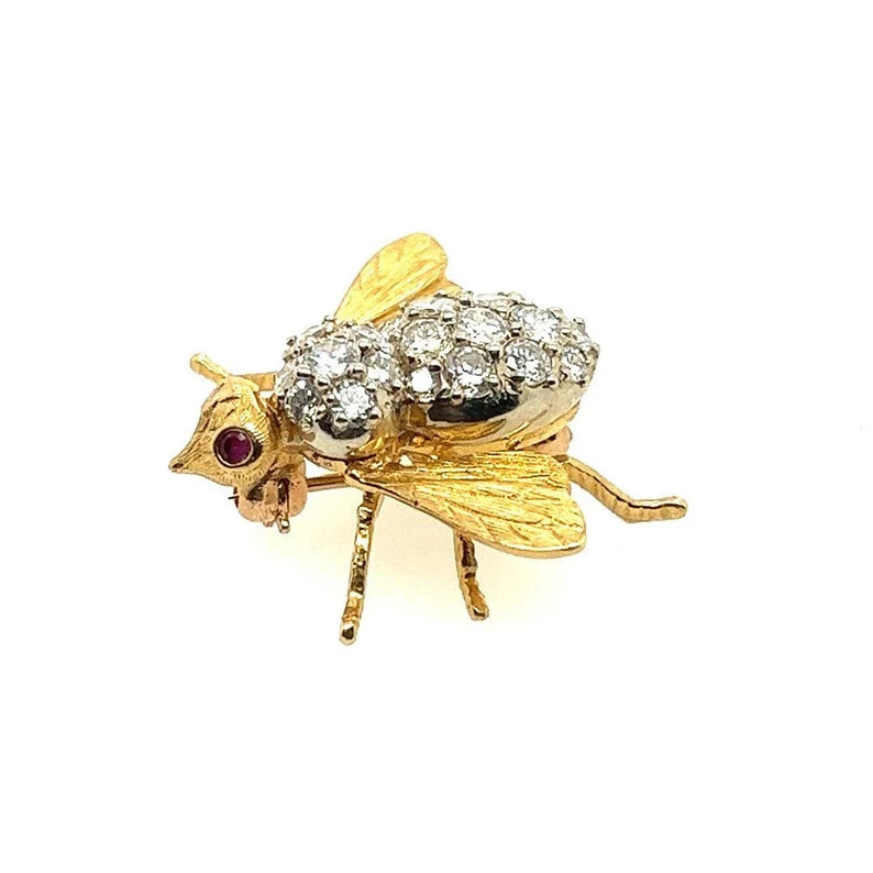 Retro Gold 0.75 Carat Natural Round Ruby & Diamond Bee Pin Brooche Circa 1950