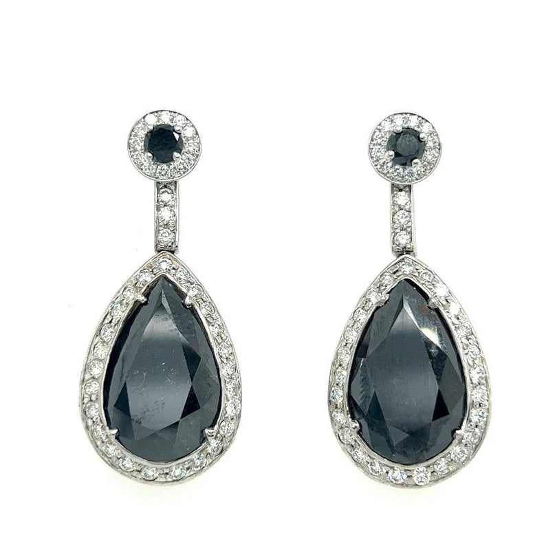 Modern Gold 23 Carat Natural Colorless and Black Pear Shaped Diamond Earrings
