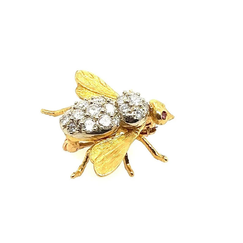 Retro Gold 0.75 Carat Natural Round Ruby & Diamond Bee Pin Brooche Circa 1950