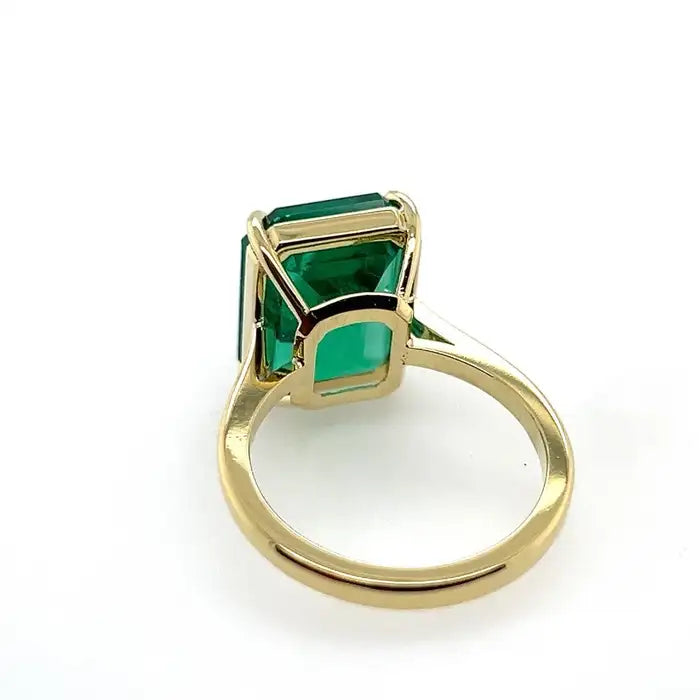 Modern Gold 8.27 Carat AGL Certified Natural Zambian Green Emerald Cocktail Ring