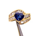 Retro Gold Cocktail 4.50 Carat Ring Natural Heart Sapphire & Diamond Circa 1980