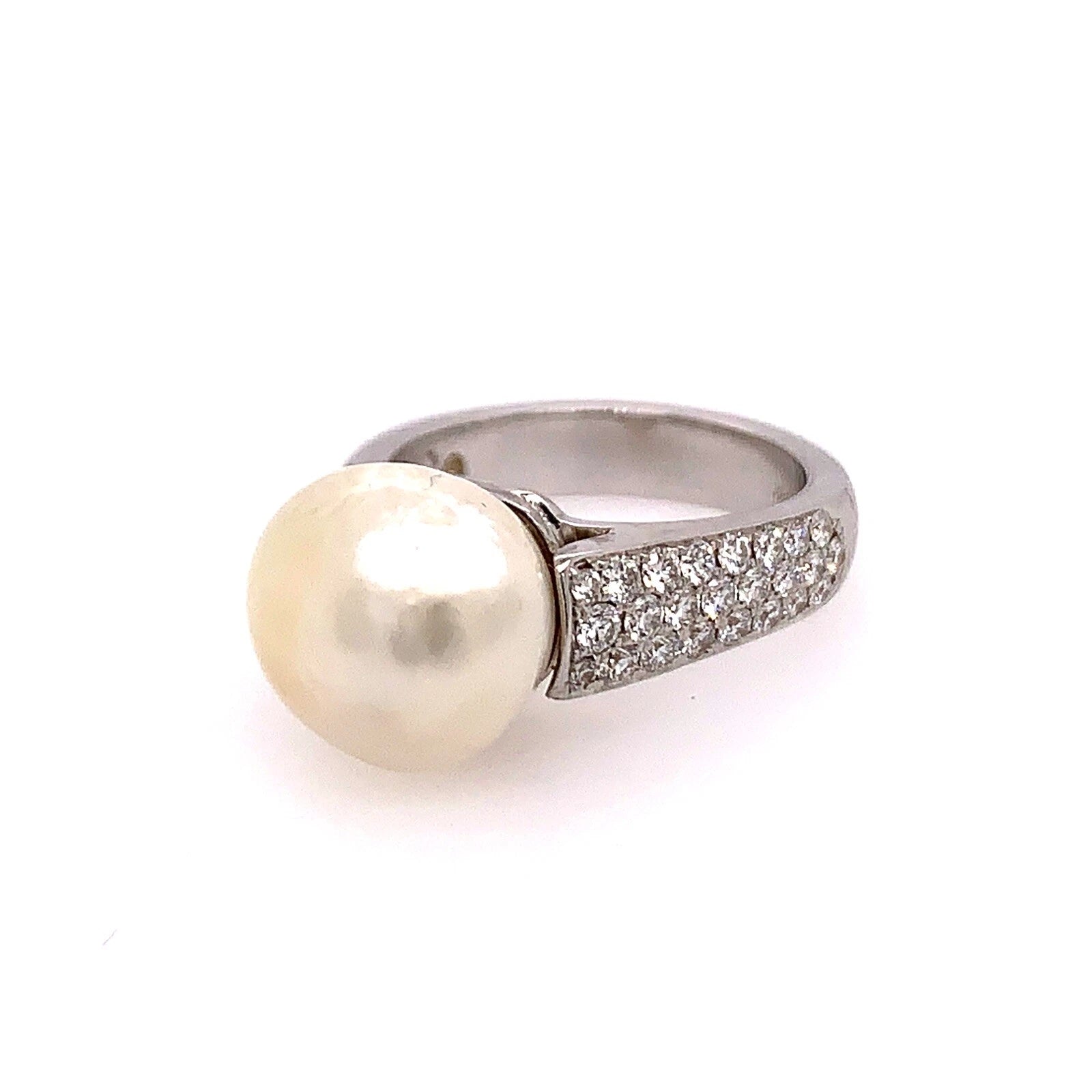 GIA Certified 10.07 Carat Natural Diamond and Saltwater Pearl 11.5mm Gold Ring