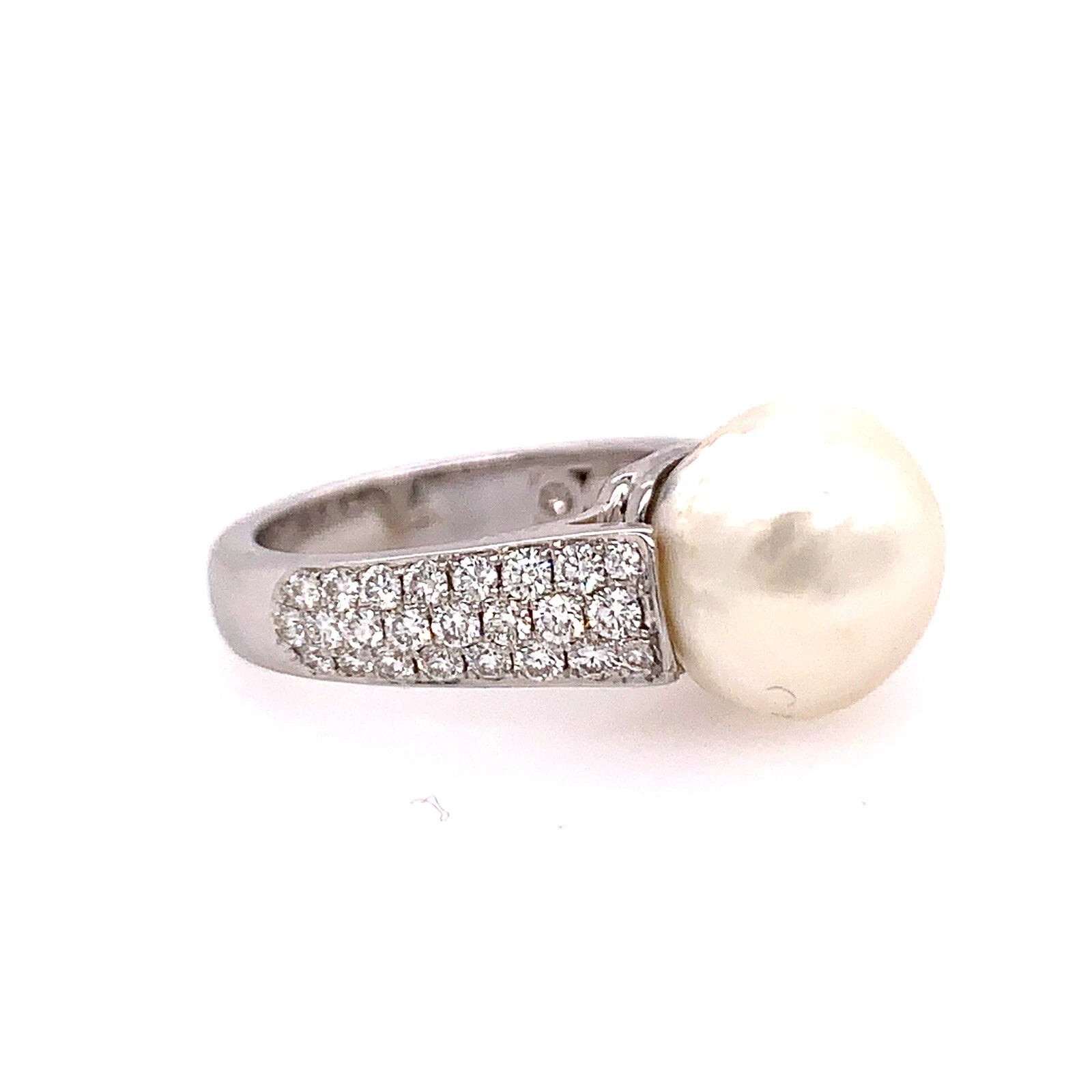 GIA Certified 10.07 Carat Natural Diamond and Saltwater Pearl 11.5mm Gold Ring