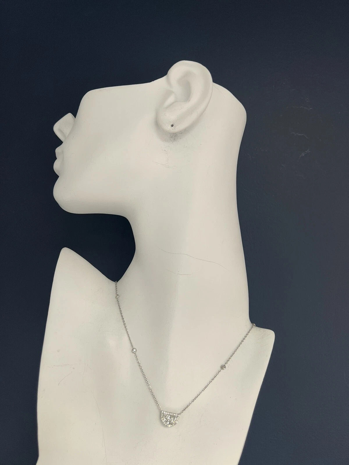Platinum 1.27 Carat GIA Certified Rare Natural Half Moon Diamond I VVS1 Pendant