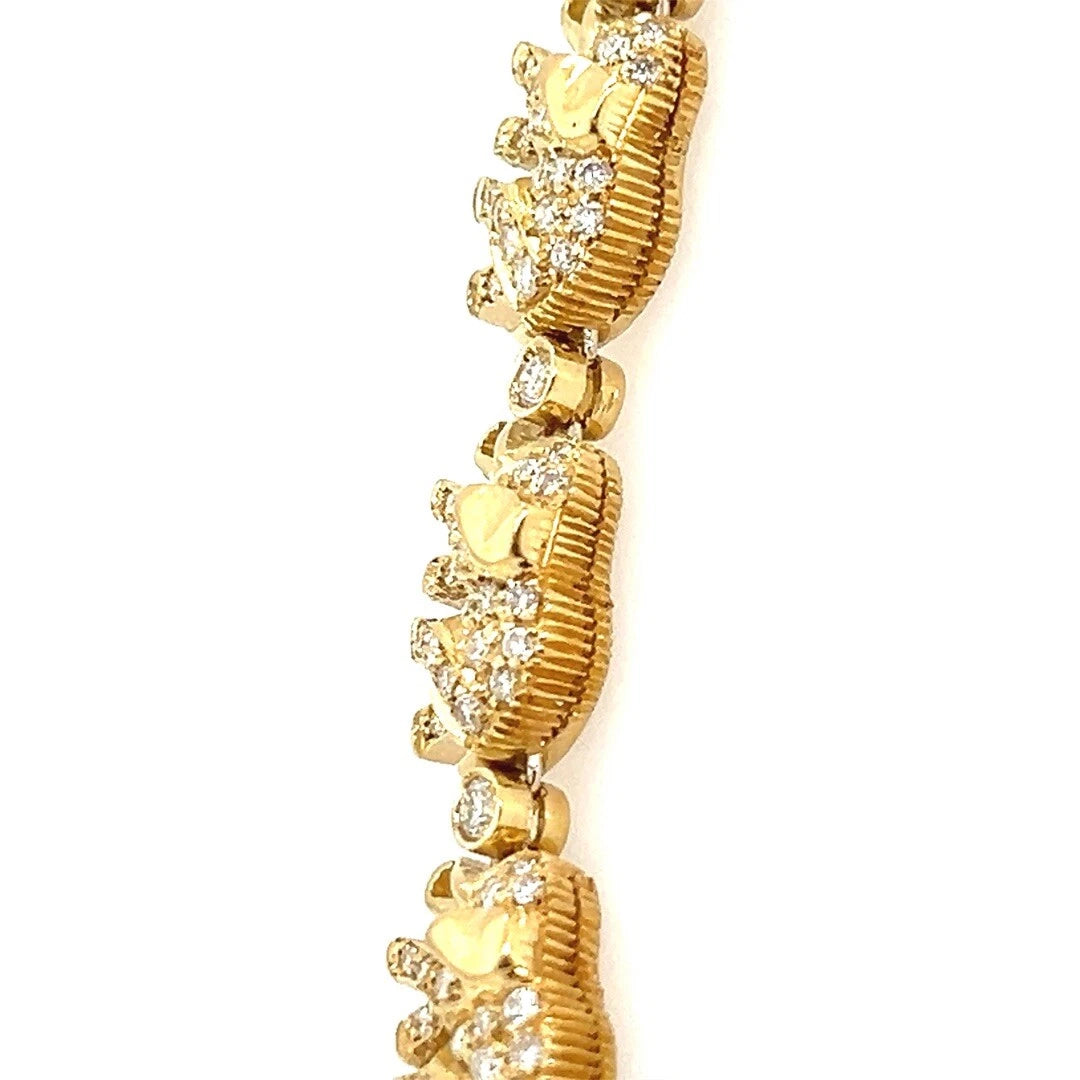 Retro Gold 5.50 Carat Natural Brilliant Colorless Diamond Elephant Necklace 1990
