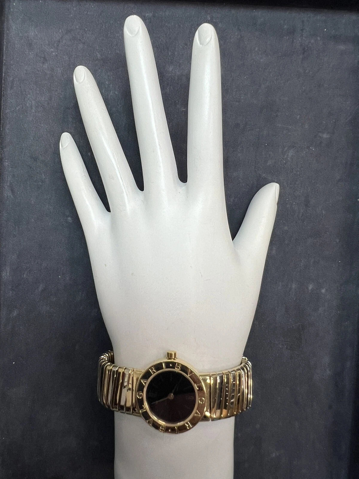 Modern BVLGARI White/Yellow Gold Tubogas Open Flex Cuff Quartz Lady 23mm Watch